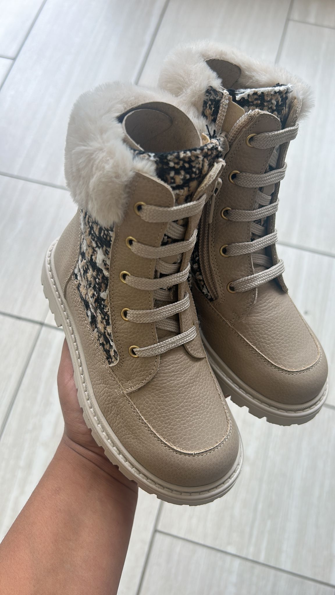 Andanines Women's Taupe Fur Boots - Cozy Winter Snow Boots for Women, Slip Resistant & Warm, Perfect for Cold Weather, Snow Days & Outdoor Activities