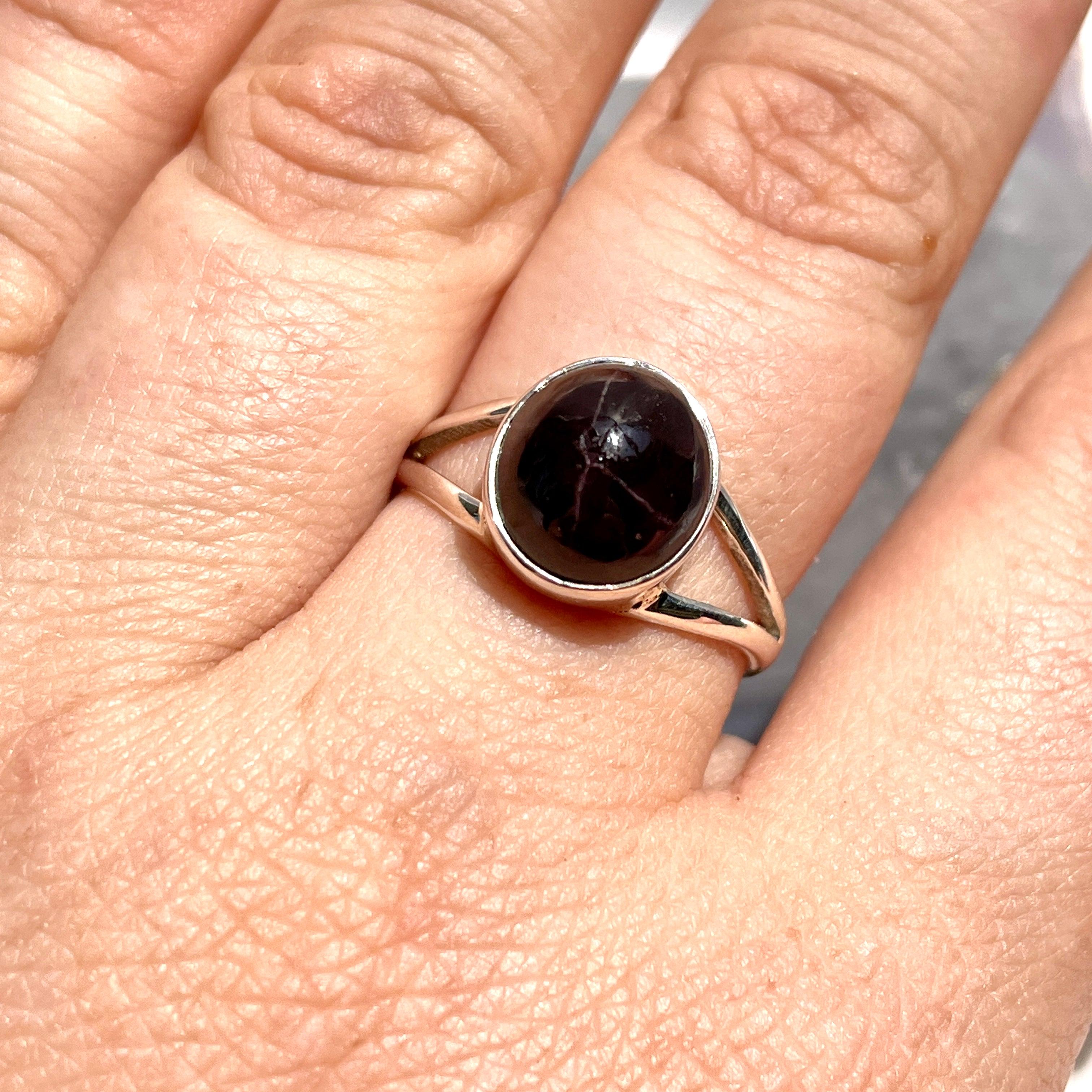 Garnet Round Ring with Split Band Size 8 - KRGJ1833 - Elegant Jewelry for Women, Perfect for Weddings, Parties & Special Occasions