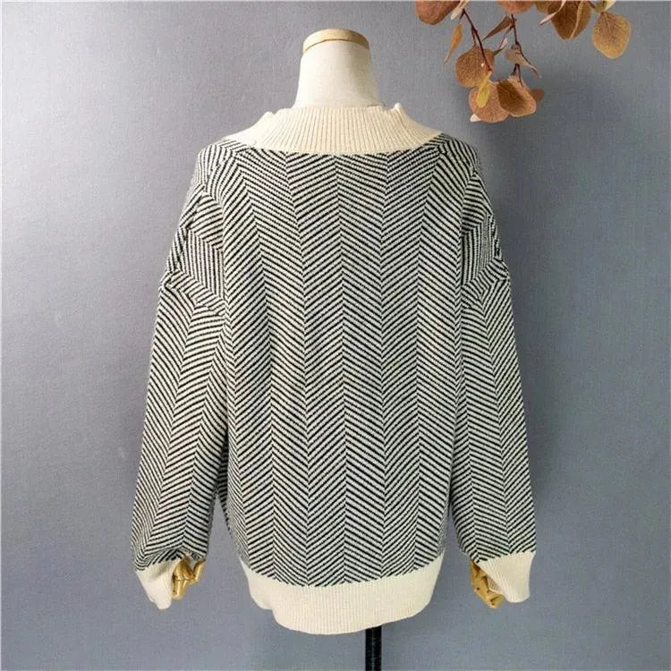 Stylish Striped Oversized Women's Cardigan Sweater - Cozy & Comfortable for Fall & Winter - Perfect for Casual Outfits, Layering, and Lounge Wear