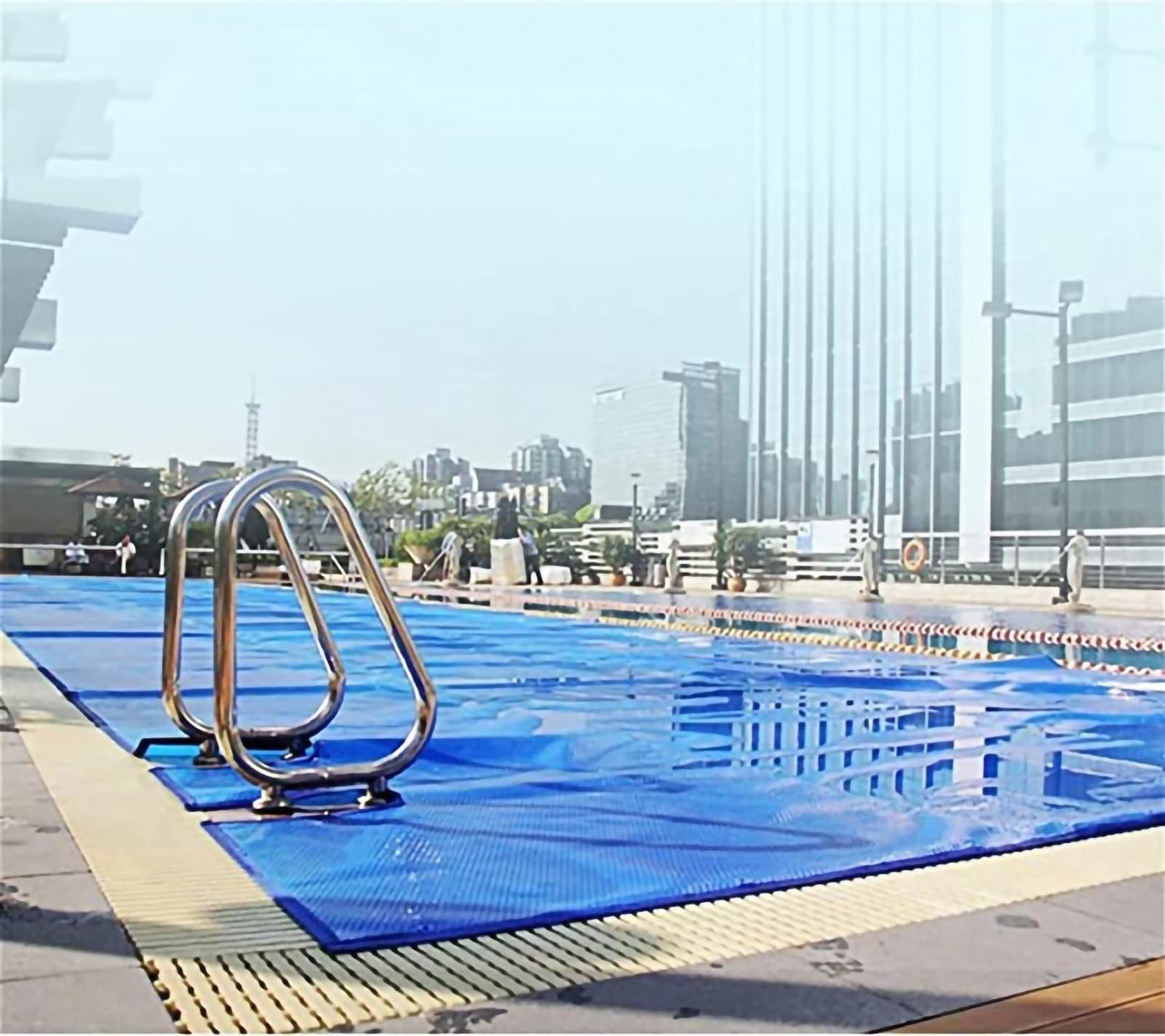 Solar Pool Cover 5m x 8m (16ft x 26ft) - UV Protection, Heat Insulation, Foldable Bubble Film for Inground & Above Ground Swimming Pools - Perfect for Energy Savings and Extended Swimming Season