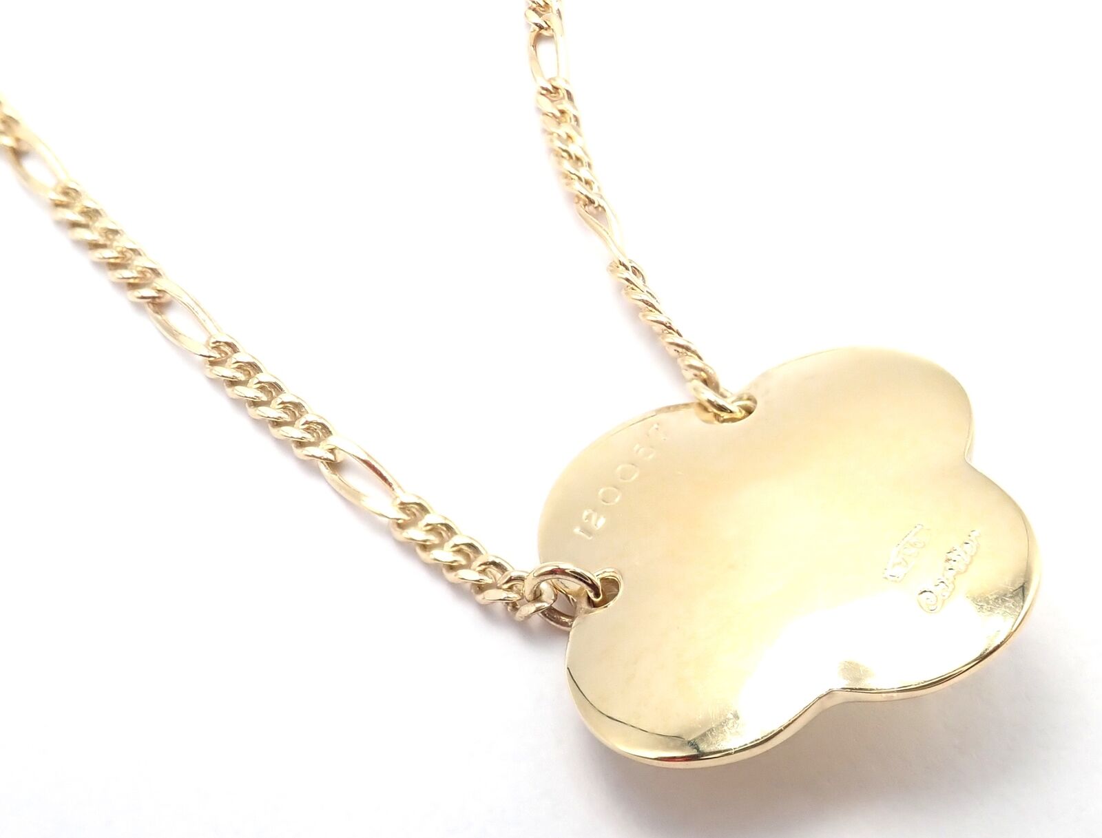 Authentic Vintage Cartier 18K Yellow Gold Diamond Heart Clover Pendant Necklace - Perfect for Anniversaries, Valentine's Day & Special Occasions