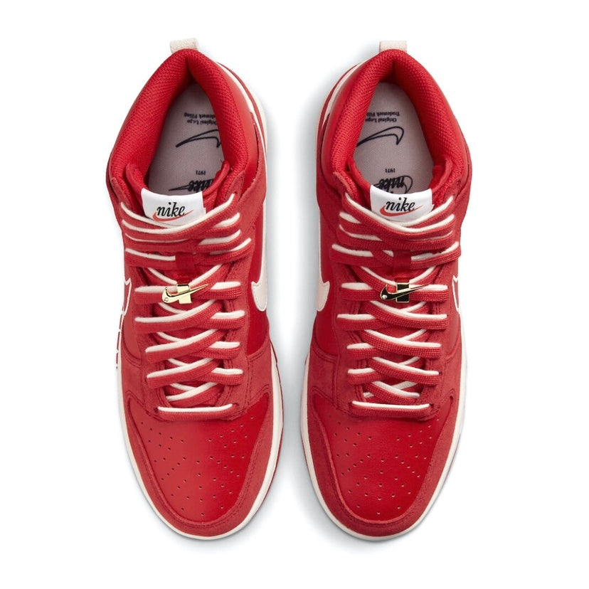 Nike Dunk High First Use Red - Retro Basketball Shoes for Men & Women - Streetwear Sneakers for Casual Wear & Sports