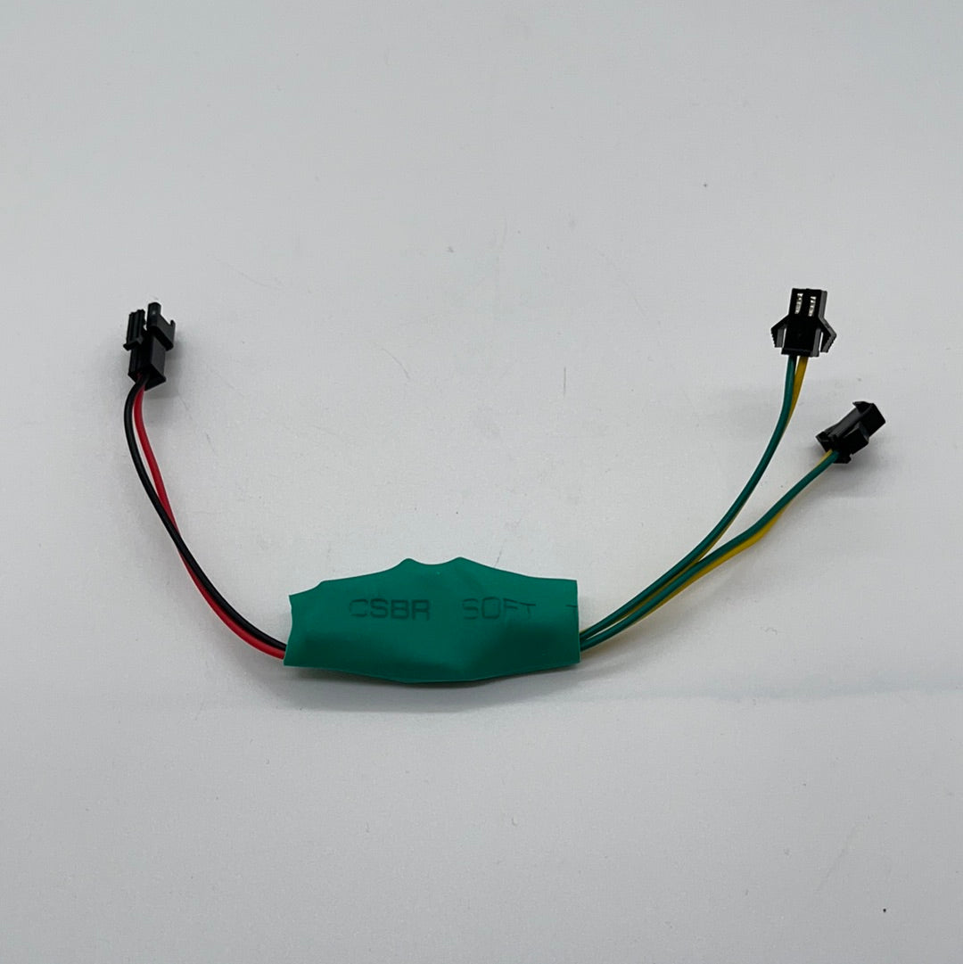 High-Quality Mantis Brake Light Center PCB for Motorcycle Safety - Perfect for Night Riding and Enhanced Visibility