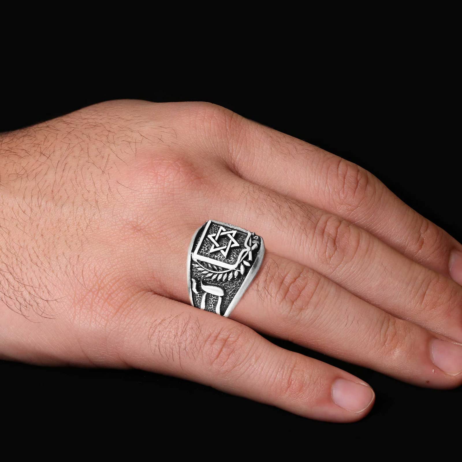 Star of David Ring - Jewish Star Jewelry with Custom Hebrew Engraving | Magen David & Shield of David Ring | Perfect for Hanukkah Gifts, Bar Mitzvah & Jewish Wedding Jewelry