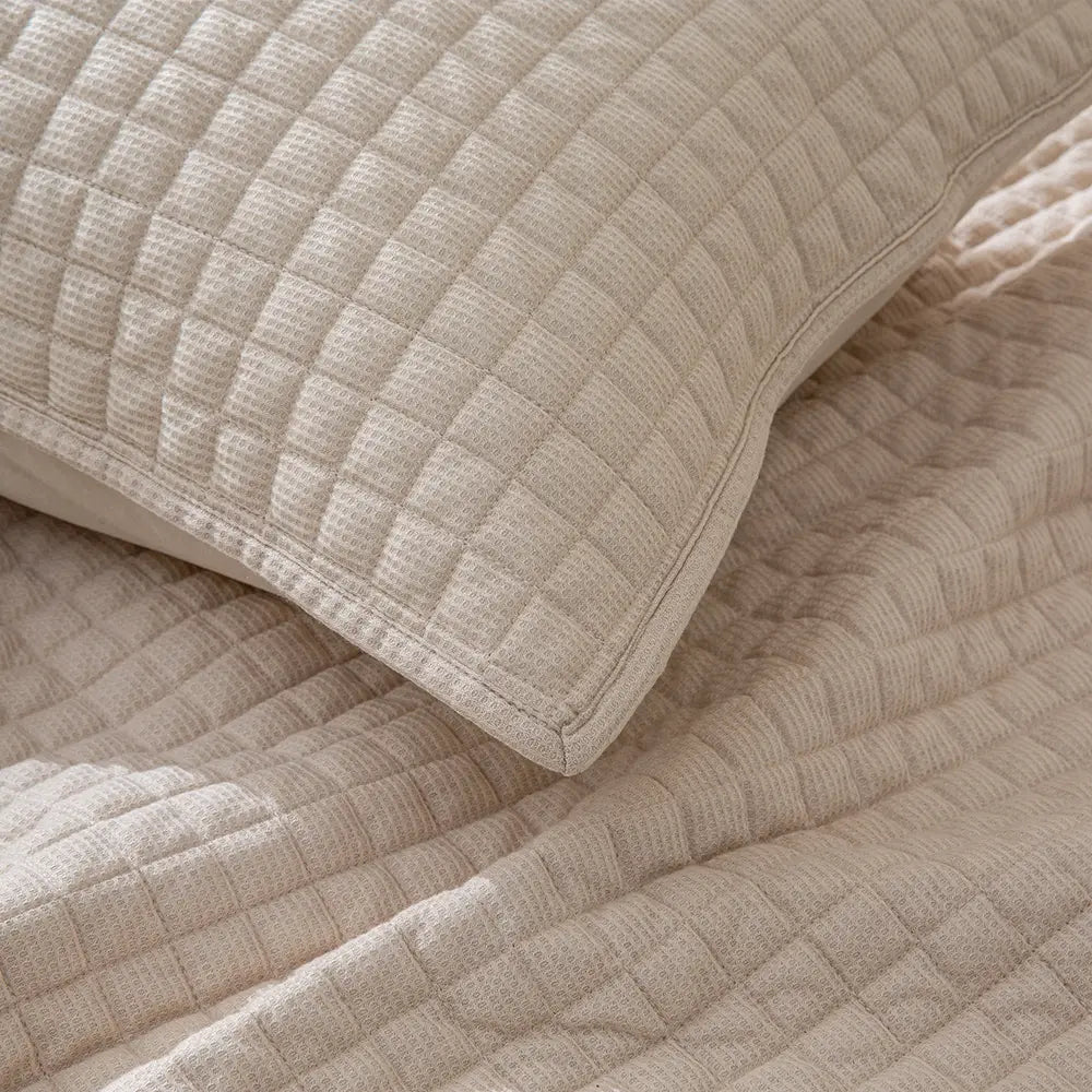 Luxury 3-Piece Cotton Waffle Weave Quilt Set - Soft & Breathable Bedding for All Seasons | Perfect for Master Bedroom, Guest Room & Dorm Decor