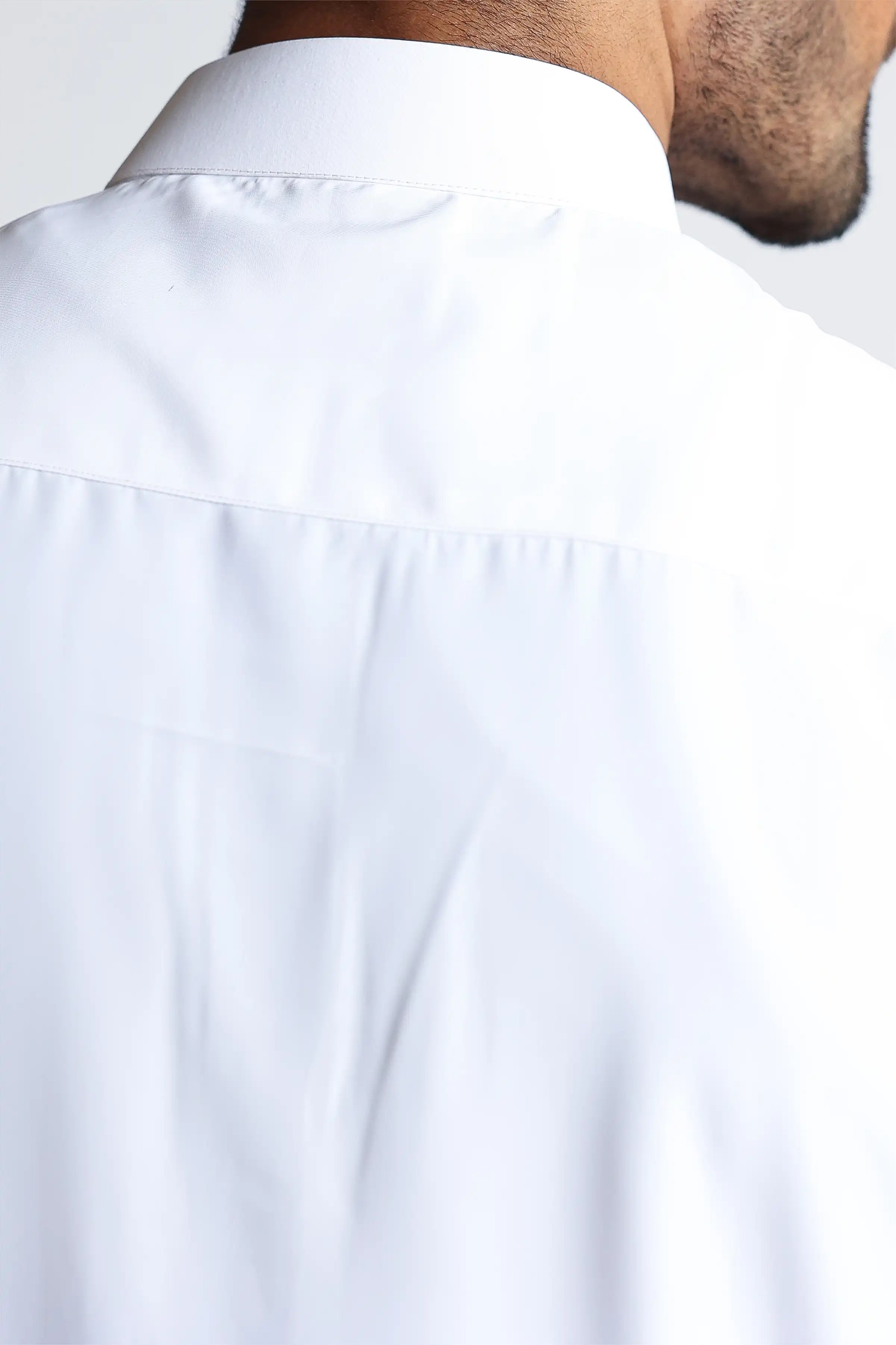 J150 White Collar Thobe for Men - Premium Embroidered Islamic Robe - Perfect for Eid, Ramadan & Special Occasions