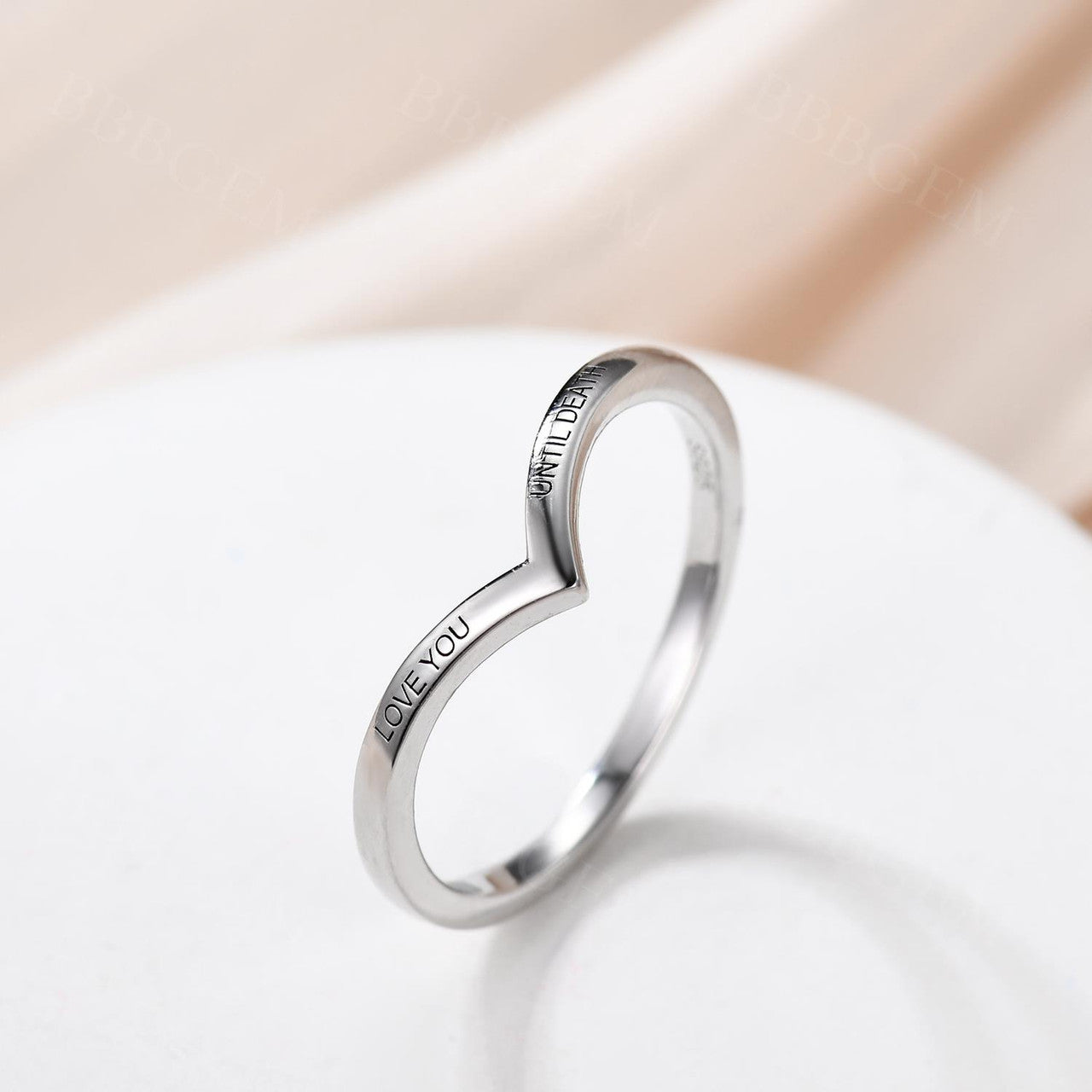 Personalized Engraved White Gold Couples Ring - V-Shaped Love Band for Anniversaries & Weddings | Romantic Gift for Her & Him