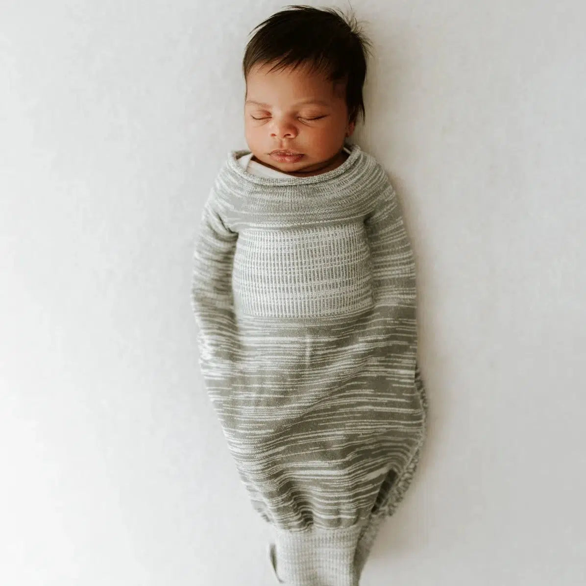 Swaddelini Baby Swaddle Sleep Sack - Soft & Breathable Grey Swaddle Blanket for Newborns & Infants - Perfect for Safe & Comfortable Sleep, Naptime & Swaddling