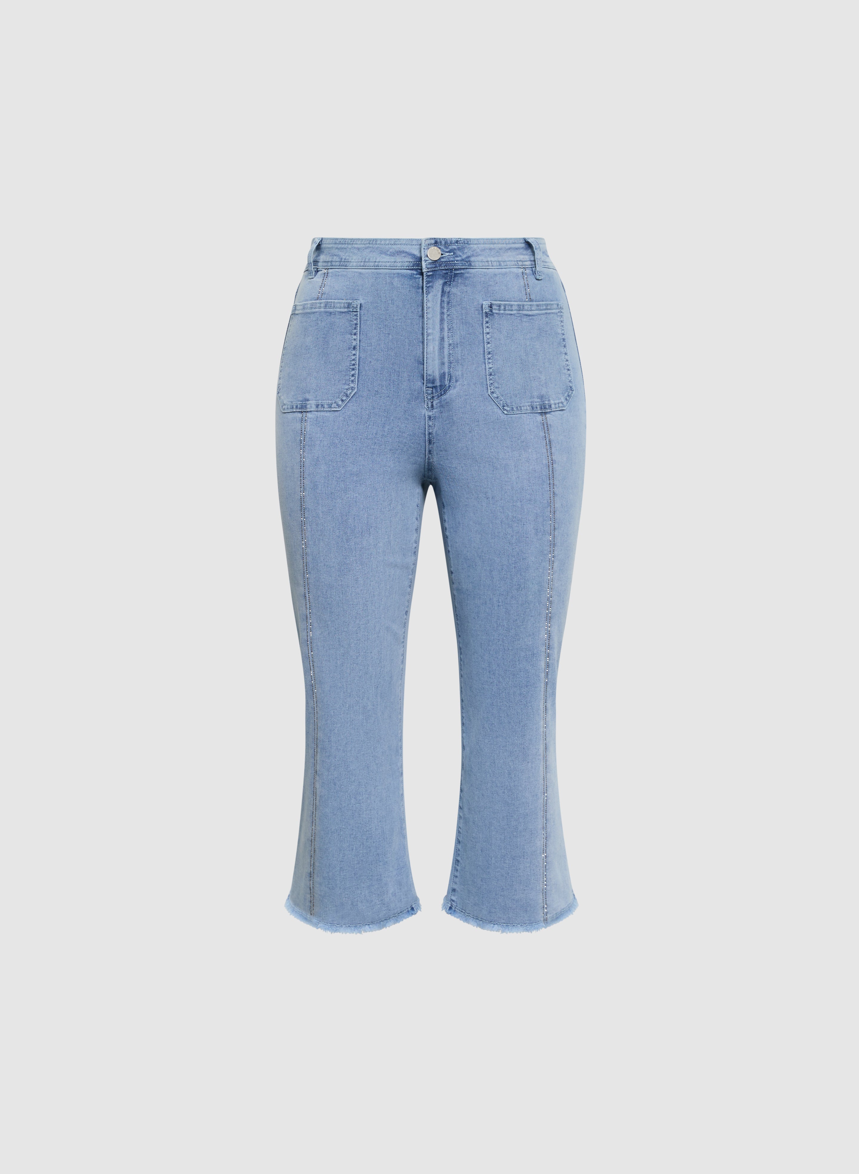 Stylish Women's Denim Capris with Functional Patch Pockets - Perfect for Casual Outings & Summer Fashion