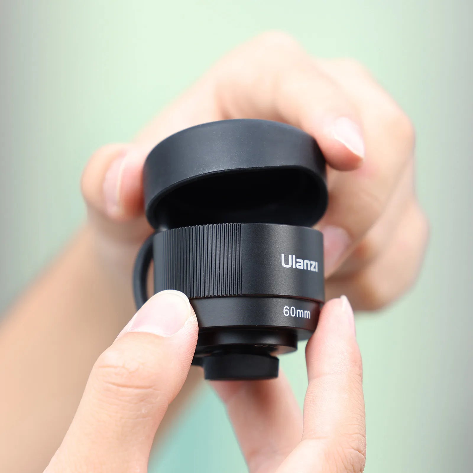 Ulanzi 4-in-1 Phone Camera Lens Kit for iPhone, Samsung & Android - Wide Angle, Macro, Fisheye & Telephoto Lenses - Perfect for Travel, Vlogging & Photography Enthusiasts