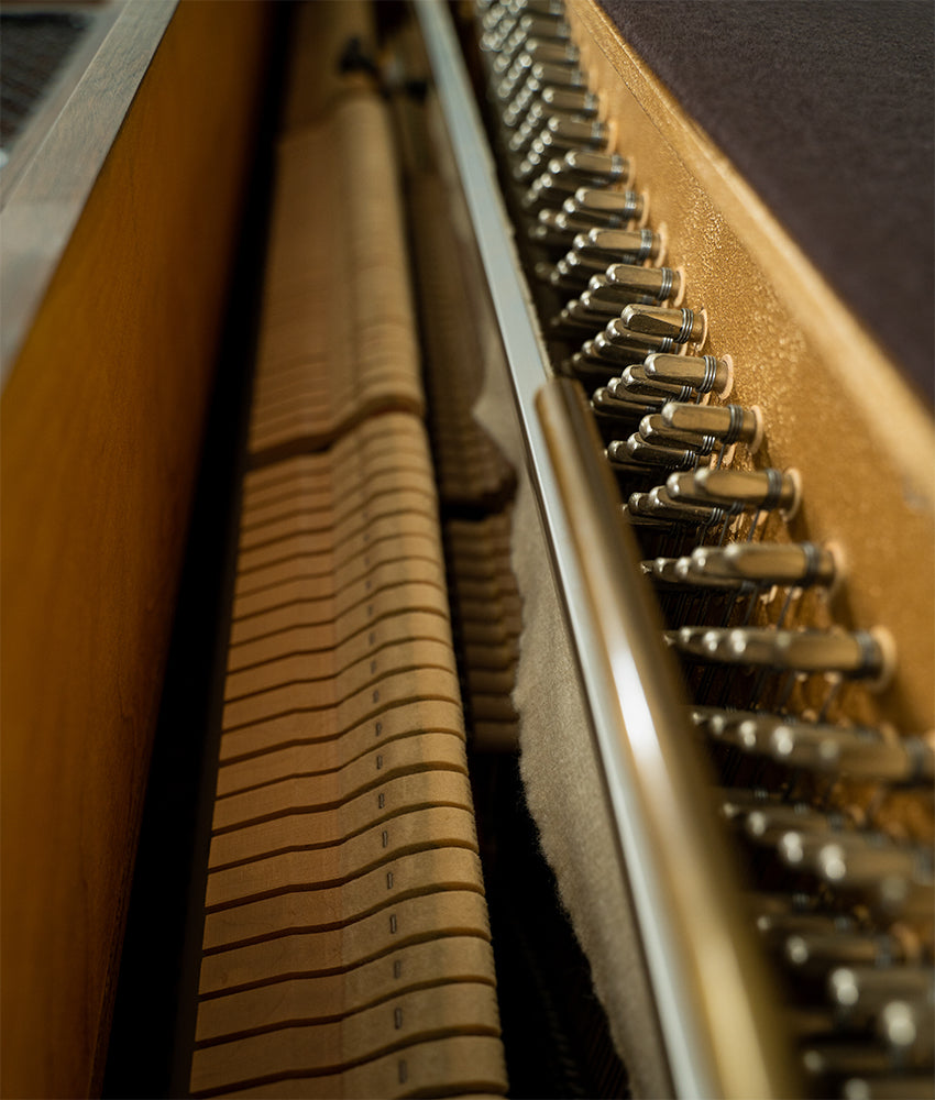 Vintage 1981 Kawai 43 802 F Walnut Upright Piano - Serial K1274152 | Used | Perfect for Home, Studio & Music Education