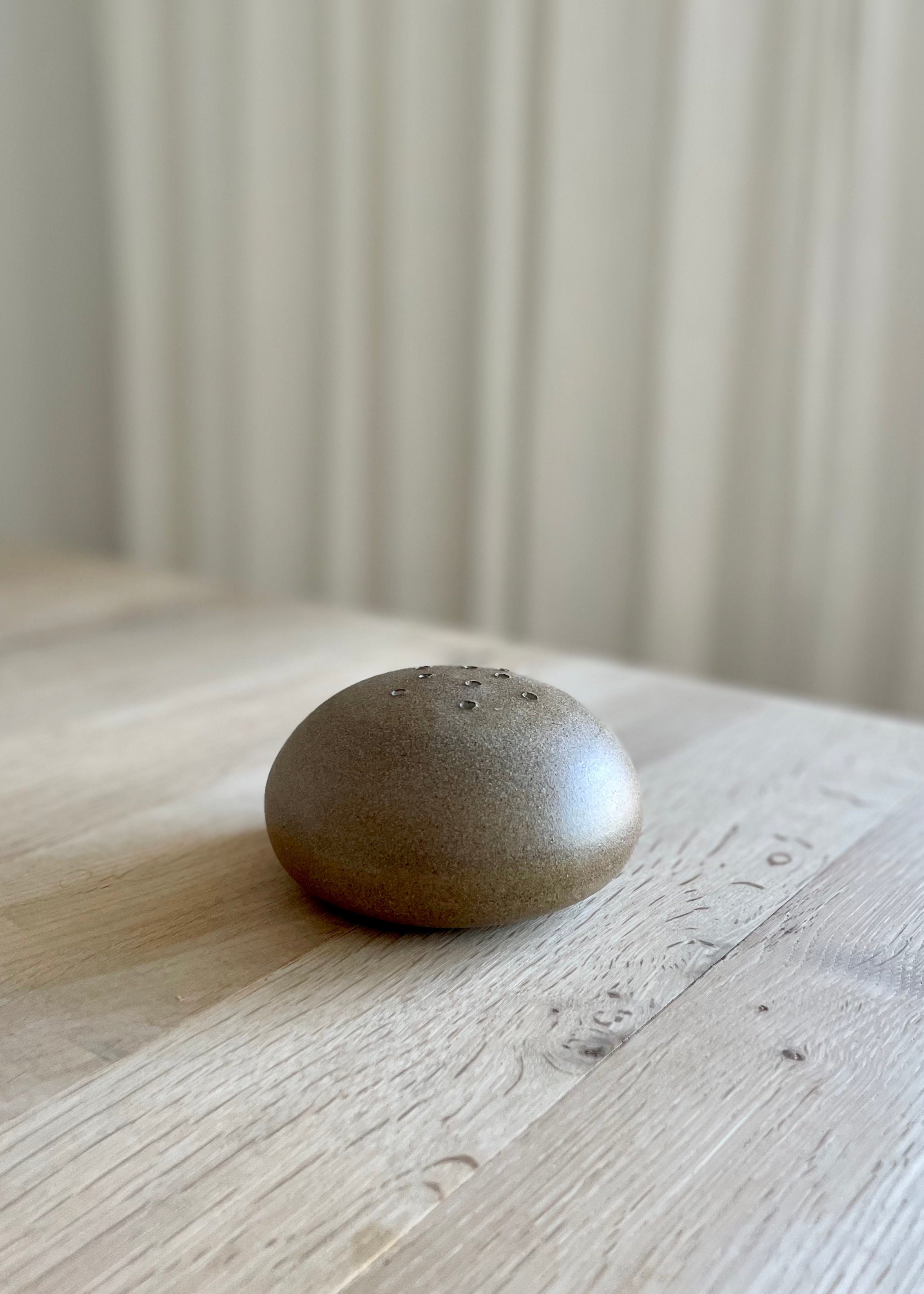 Viki Weiland Handmade Ceramic Vase - Elegant Home Decor for Living Room, Dining Table, Wedding Centerpiece & Gift Idea