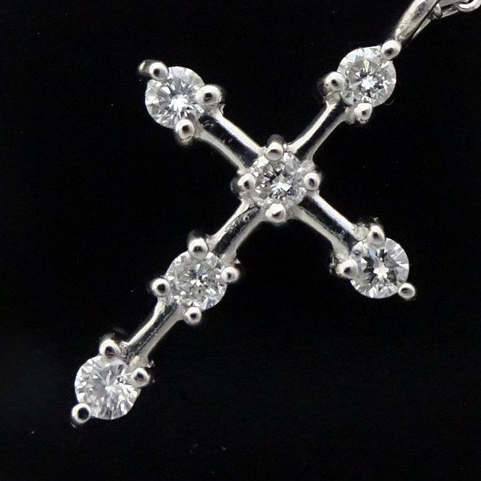 4℃ Diamond Cross Necklace in 850 Platinum - Elegant Religious Jewelry for Women, Perfect for Baptism, First Communion, Confirmation & Everyday Wear