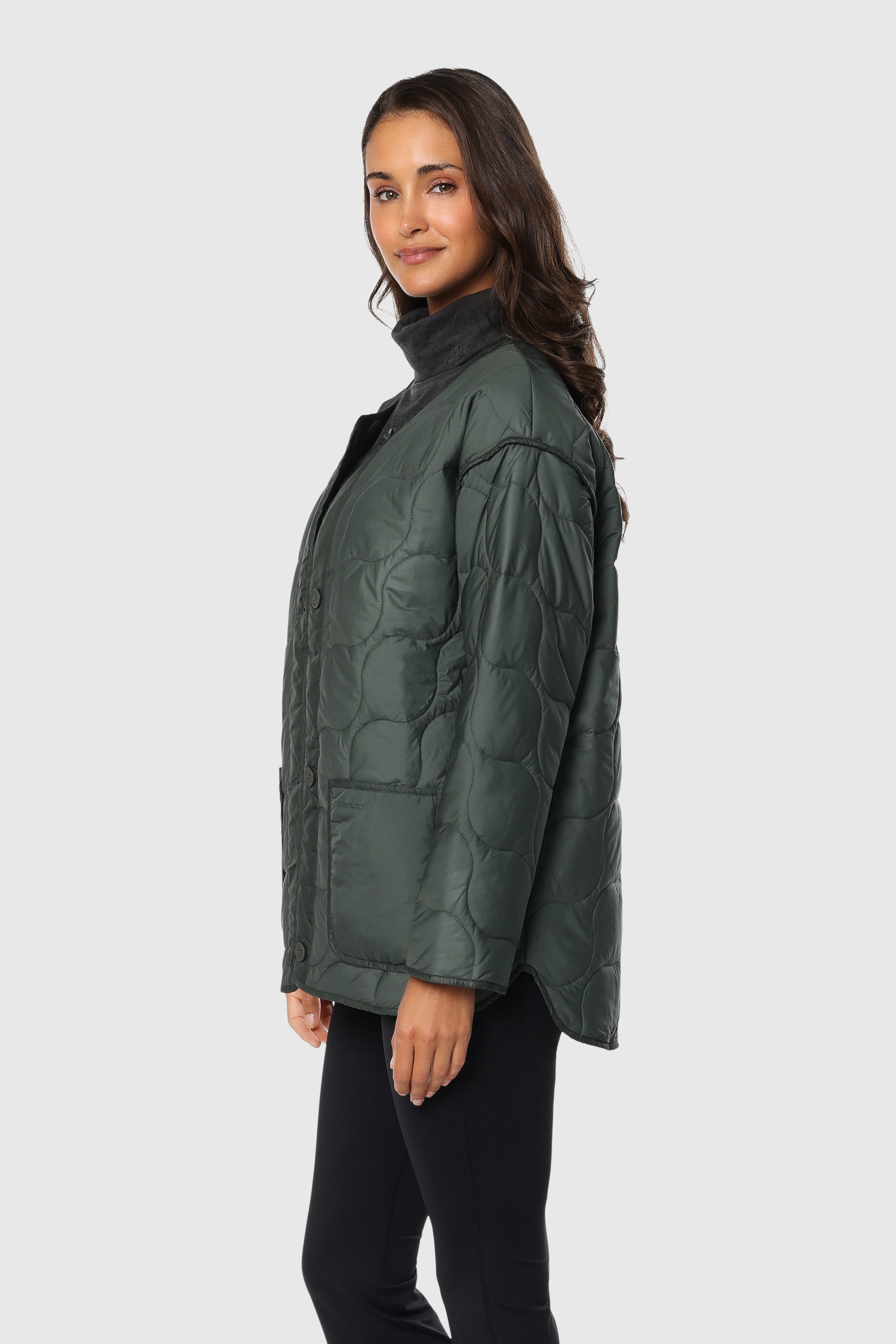 Quilted Jacket for Women - Lightweight Green Puffer Coat with Warm Filling, Water-Resistant Outdoor Winter Jacket - Perfect for Hiking, Skiing & Cold Weather Fashion