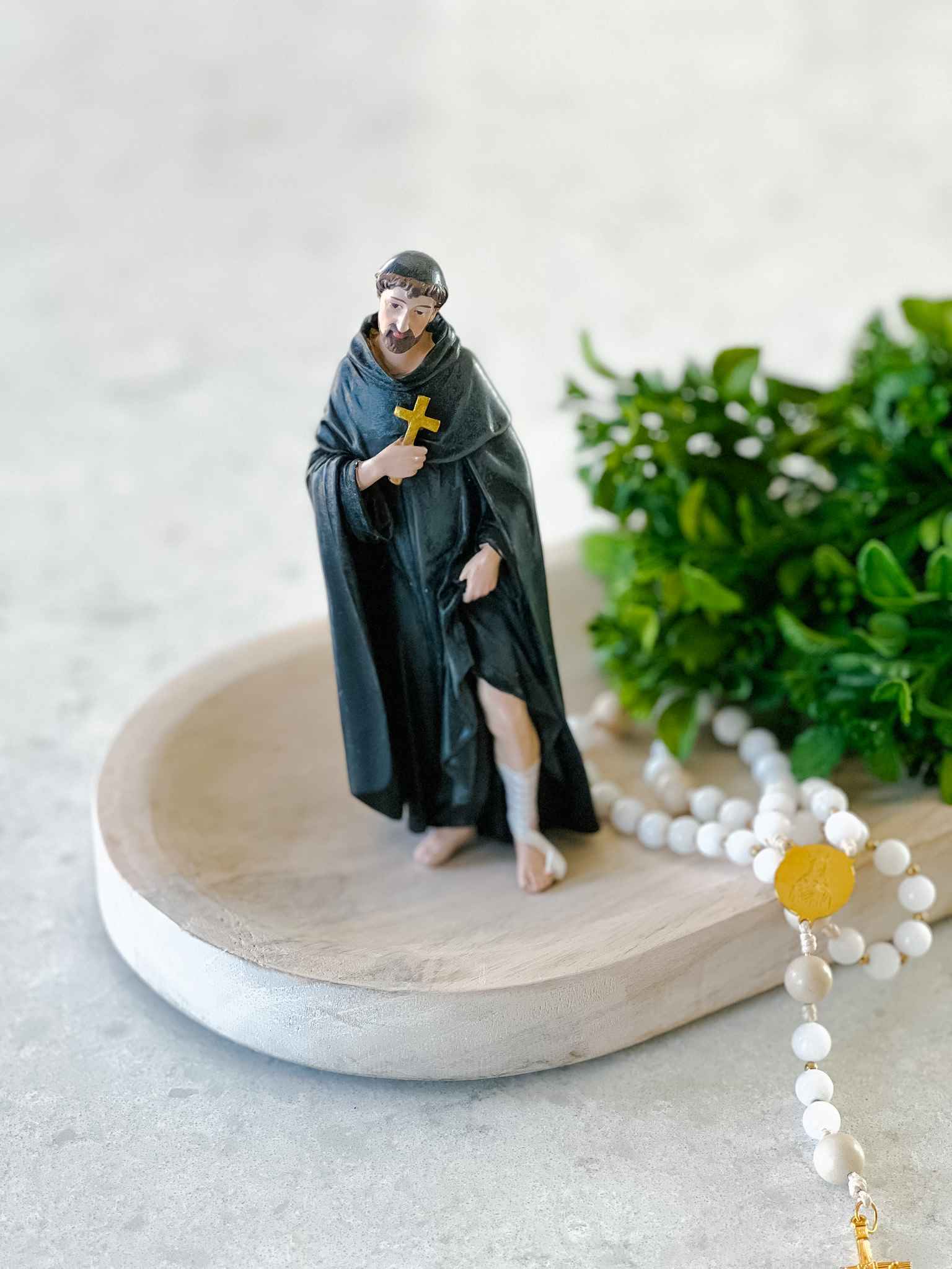 St. Peregrine Statue - Patron Saint of Cancer Patients - Handcrafted Religious Figurine for Home Altar, Prayer Space & Healing Devotion