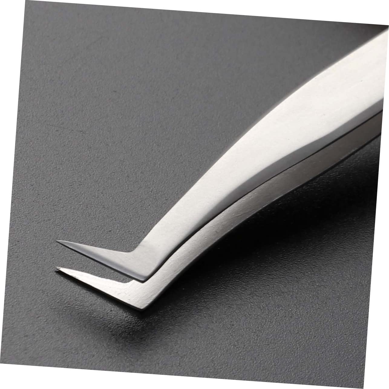 **Premium Stainless Steel False Eyelash Tweezers & Applicator – Precision Makeup Tool for Women – Perfect for Lash Extensions, DIY Makeup & Professional Salon Use**