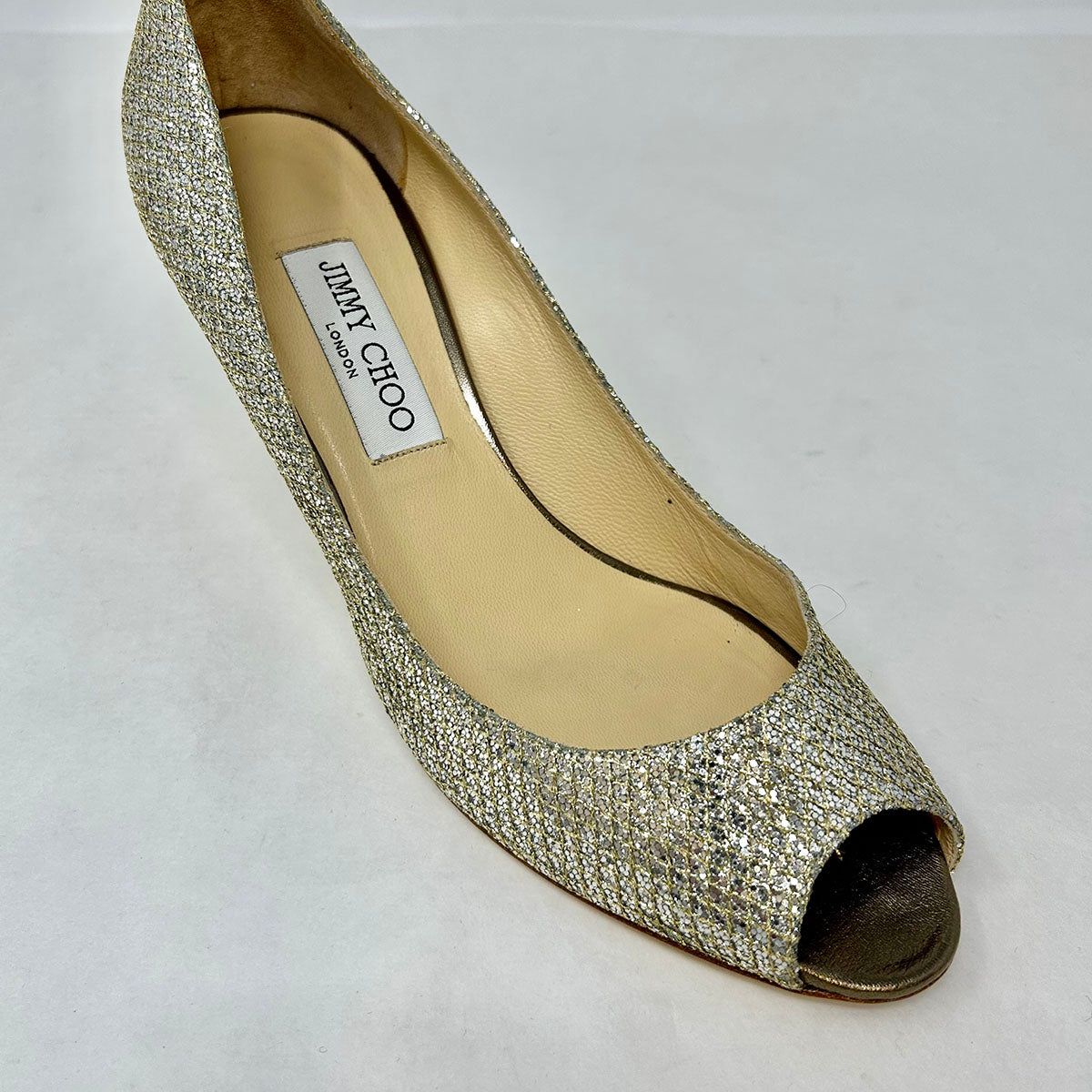 Jimmy Choo Women's High Heel Pumps - Elegant Pointed Toe Stiletto Heels for Party, Wedding & Evening Wear