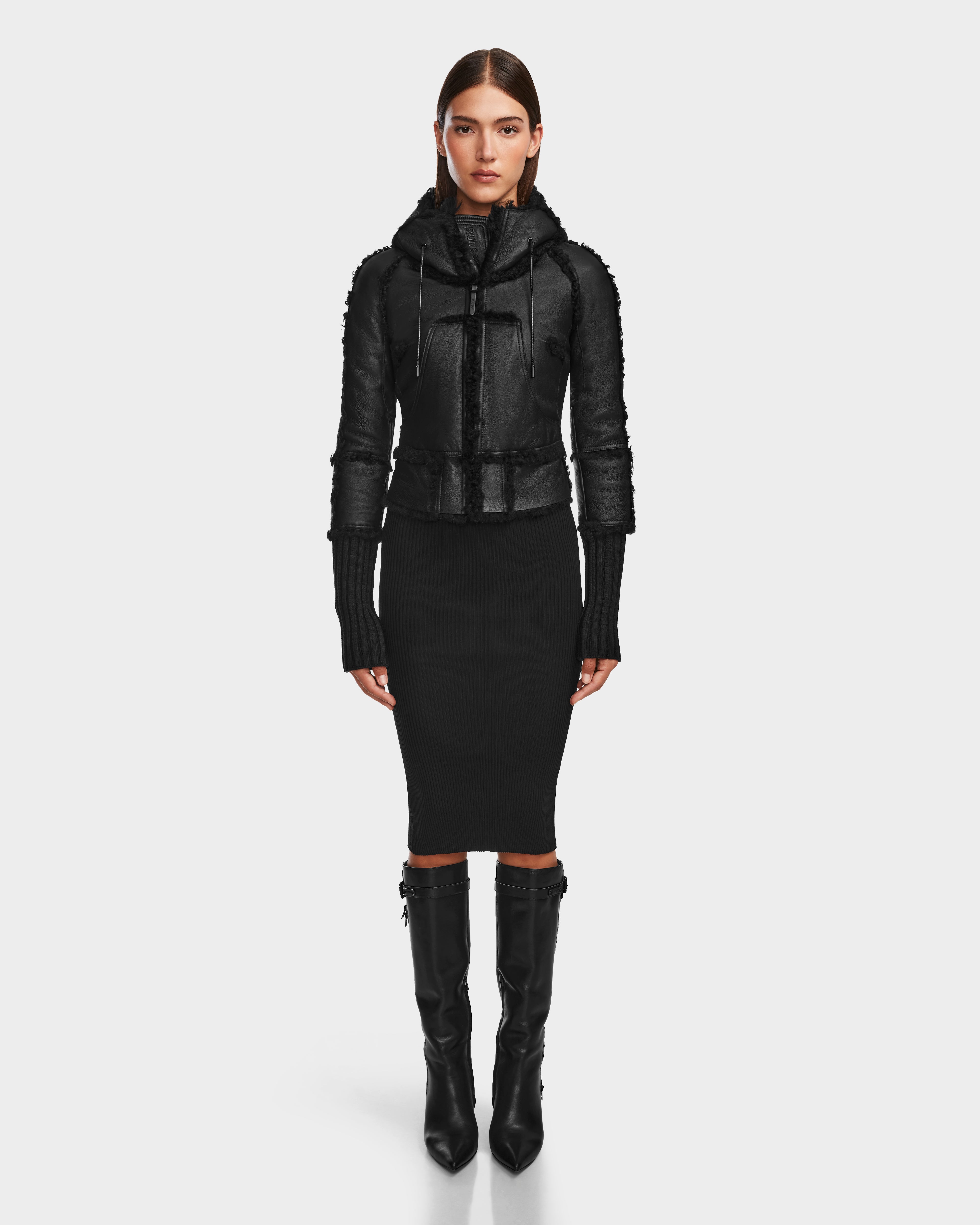 ROBERTA 8124803 Black Women's Fashion Boots - Stylish & Comfortable for Casual Wear, Office & Outdoor Activities