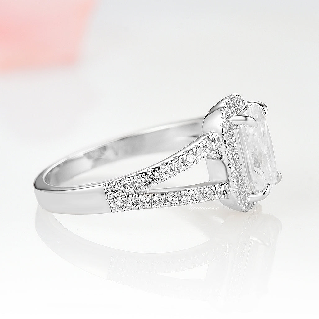 Emerald Cut Split Shank Moissanite Engagement Ring 14K White Gold - Perfect for Proposals, Weddings & Anniversary Gifts