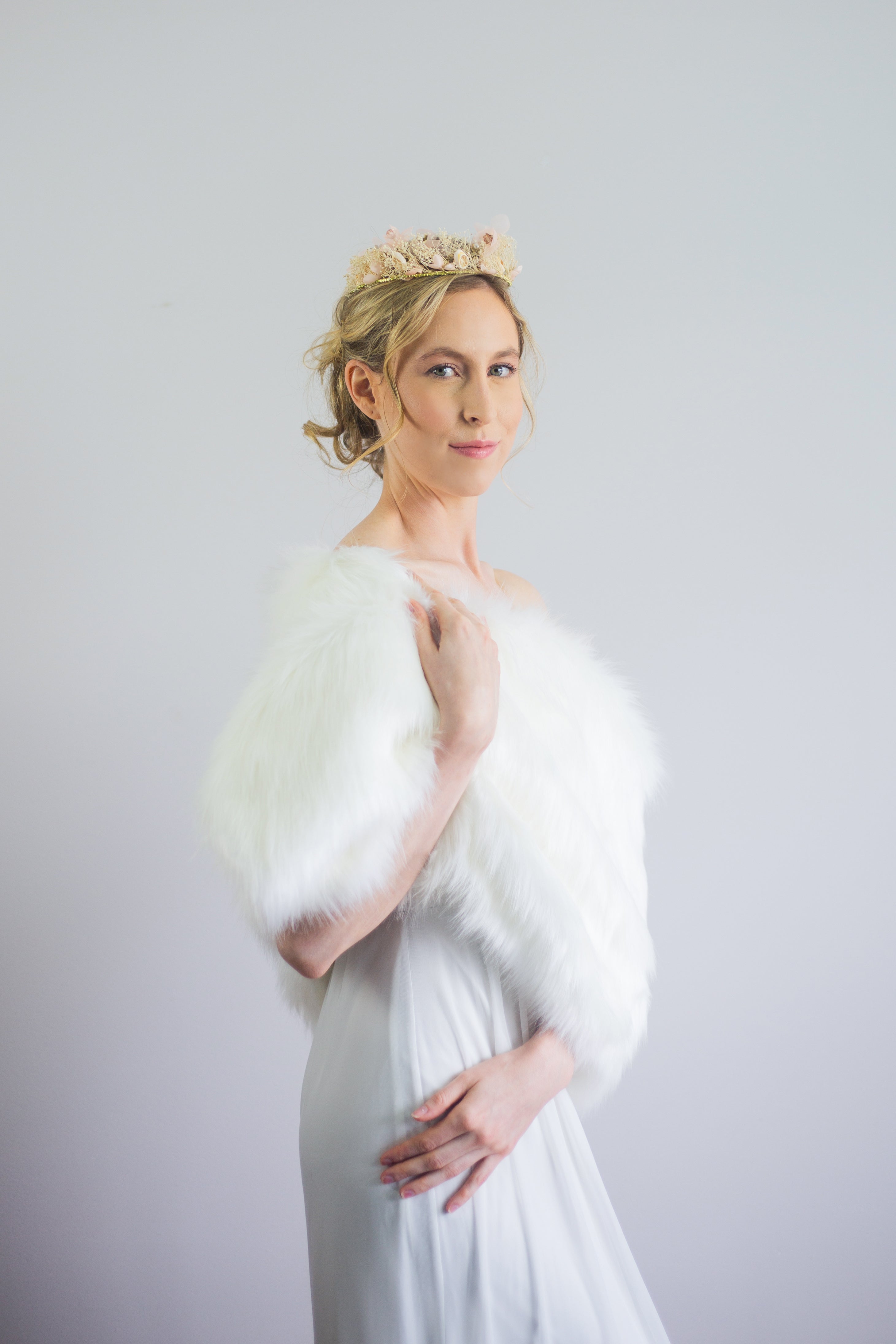 Ivory White Fur Shawl - Butterfly Ivy03 - Elegant Winter Wrap for Women - Perfect for Parties, Weddings & Cold Weather Fashion
