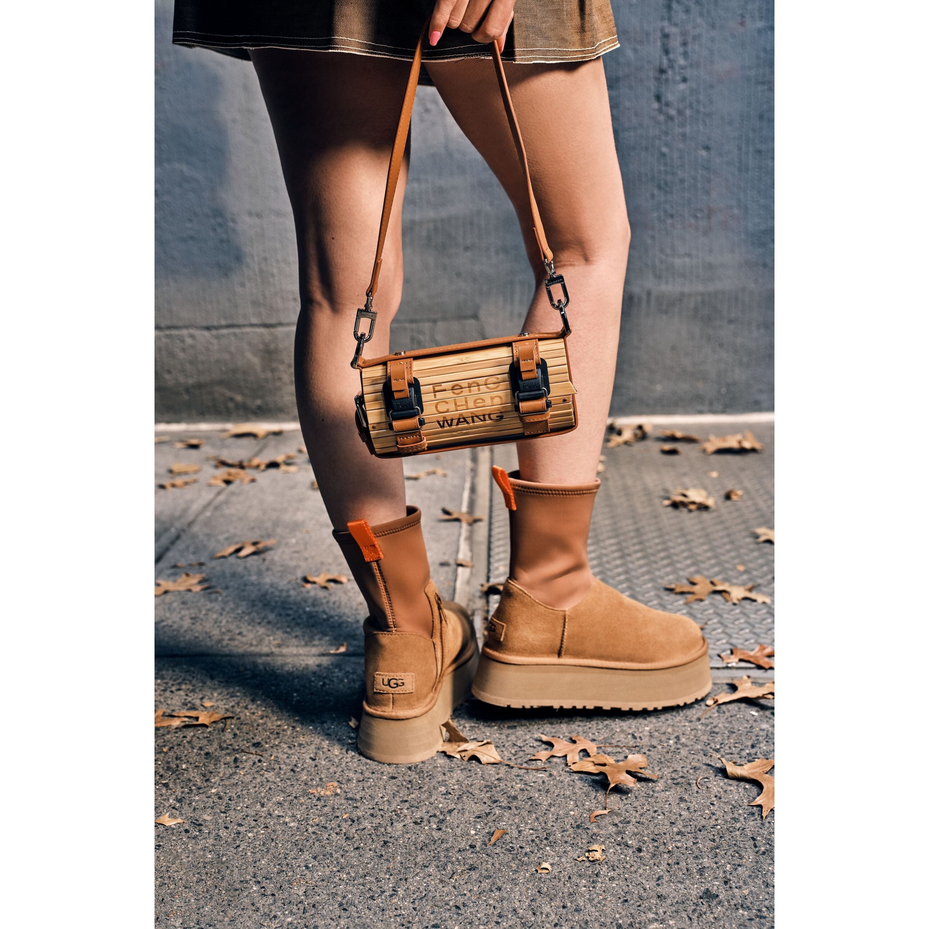UGG Women's Classic Dipper Boots in Chestnut - Warm Winter Shearling Boots for Women | Perfect for Snow, Cold Weather & Casual Outfits