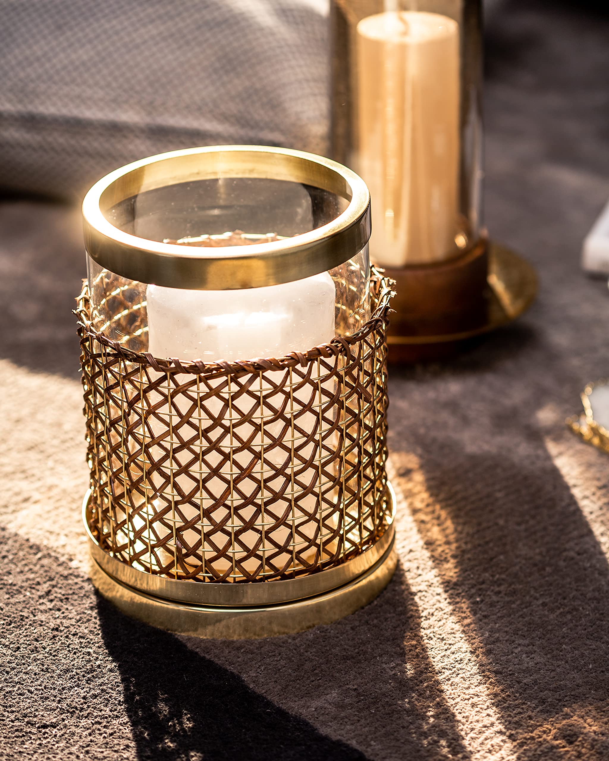 Serein Decor Natural Willow Woven Wicker Hurricane Candle Lantern - Indoor Home Accent Centerpiece for Table, Mantel & Wedding Decor - Perfect for Housewarming Gifts & Boho Home Decor