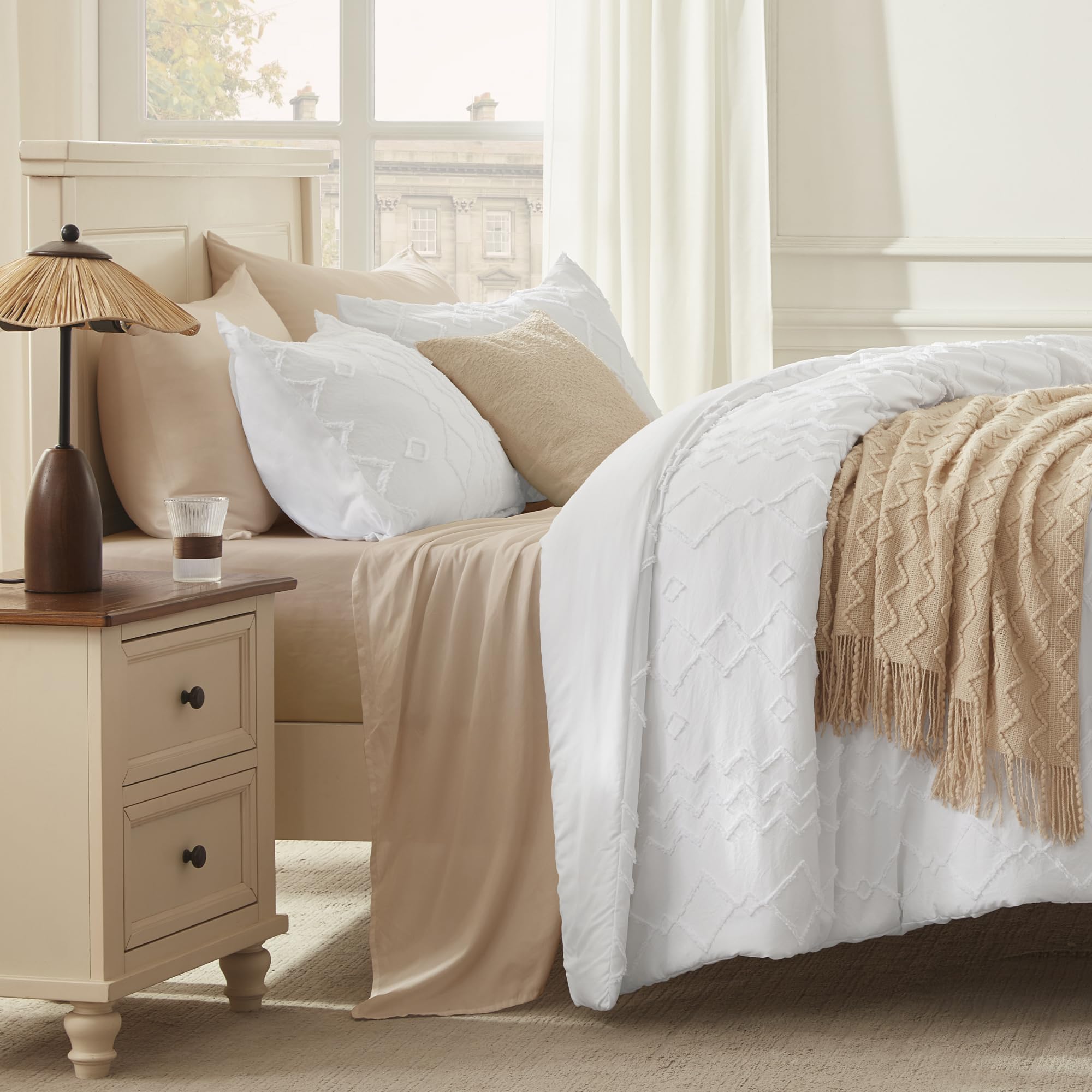 Luxury Andency White Tufted Comforter Set King Size (104x90 Inches) - 3 Piece Boho Farmhouse Bedding with Geometric Design | Soft Microfiber Down Alternative Duvet Cover & Pillowcases | Perfect for Master Bedroom, Guest Room & Cozy Farmhouse Decor