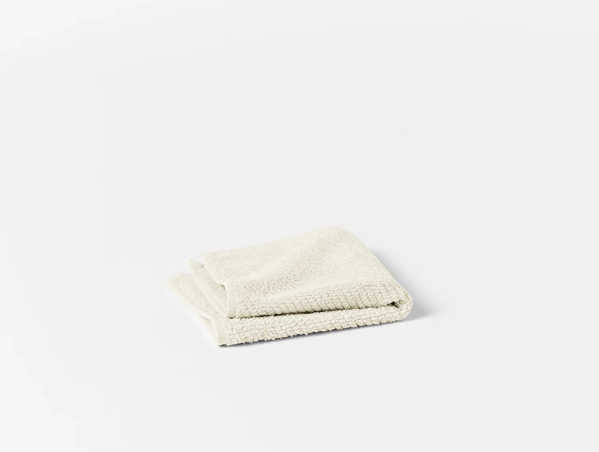 Premium Organic Cotton Bath Towels & Mats - Ultra Soft, Absorbent & Eco-Friendly for Spa, Bathroom & Beach Use