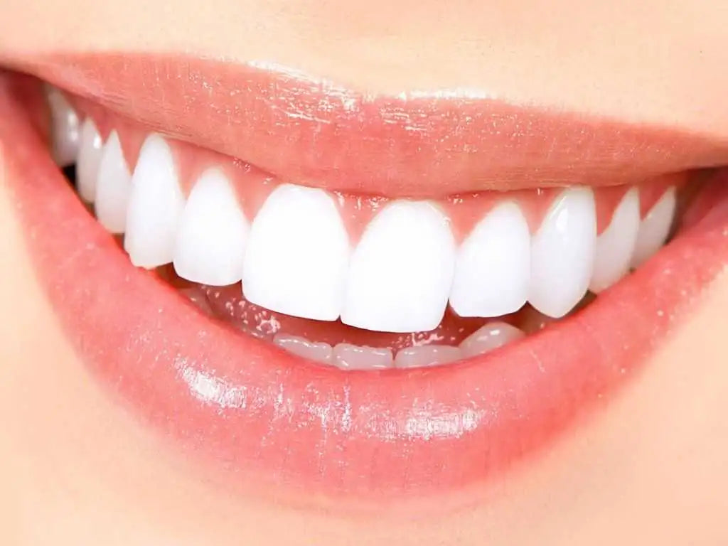Professional Teeth Whitening Kit with LED Light - Brighten & Whiten Teeth at Home - Perfect for Smile Makeovers & Special Occasions