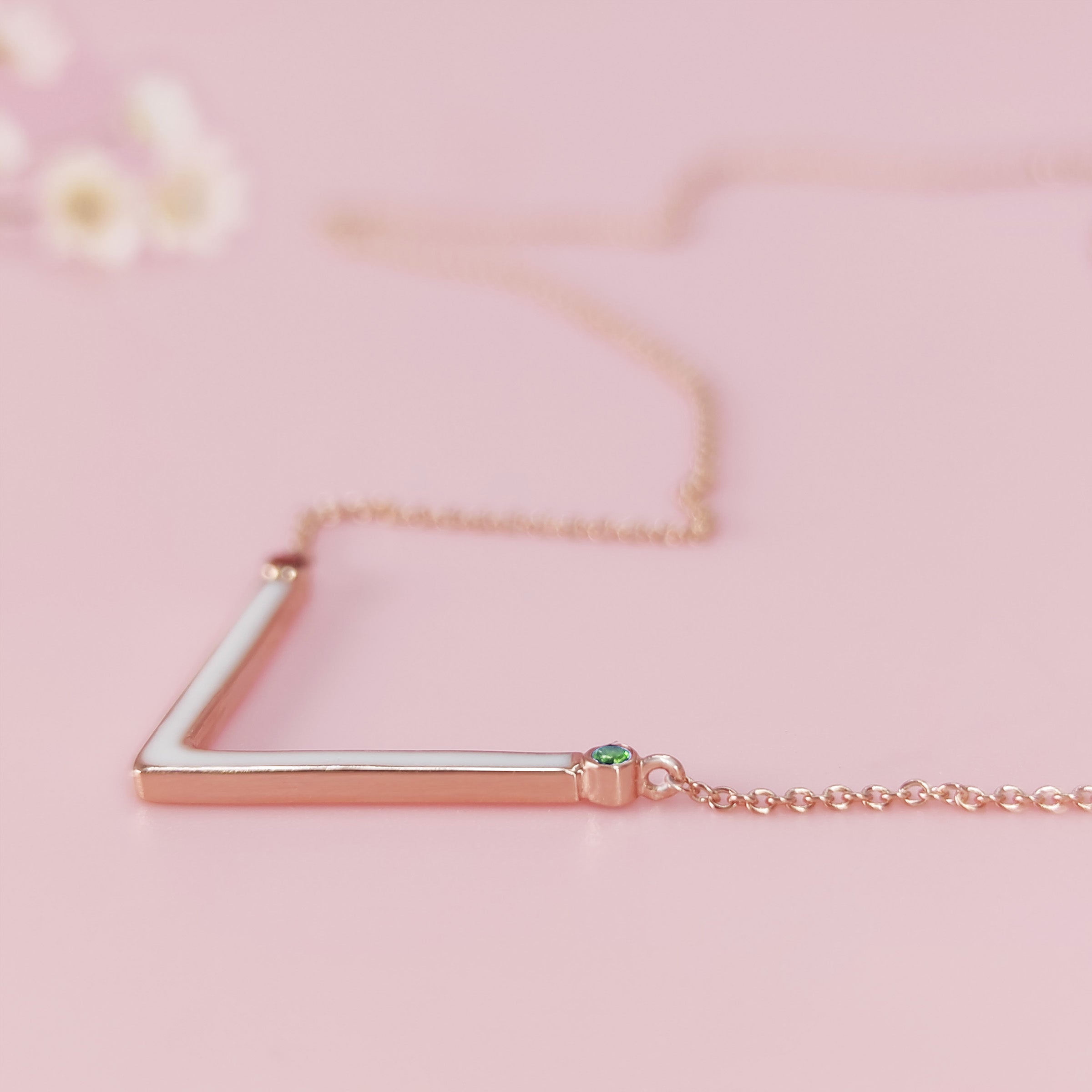 Personalized V-Shaped Birthstone Breastmilk Necklace - Custom Keepsake Jewelry for Moms, Perfect for Mother's Day Gifts & Breastfeeding Memory Preservation