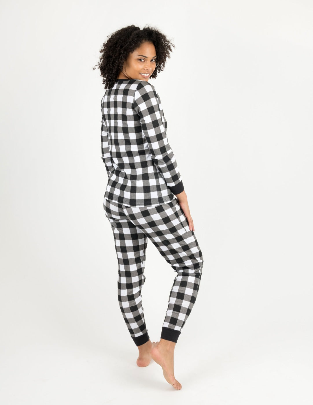 Women's Black & White Plaid Cotton Pajama Set - Soft & Comfortable Sleepwear for Lounge & Nighttime Relaxation