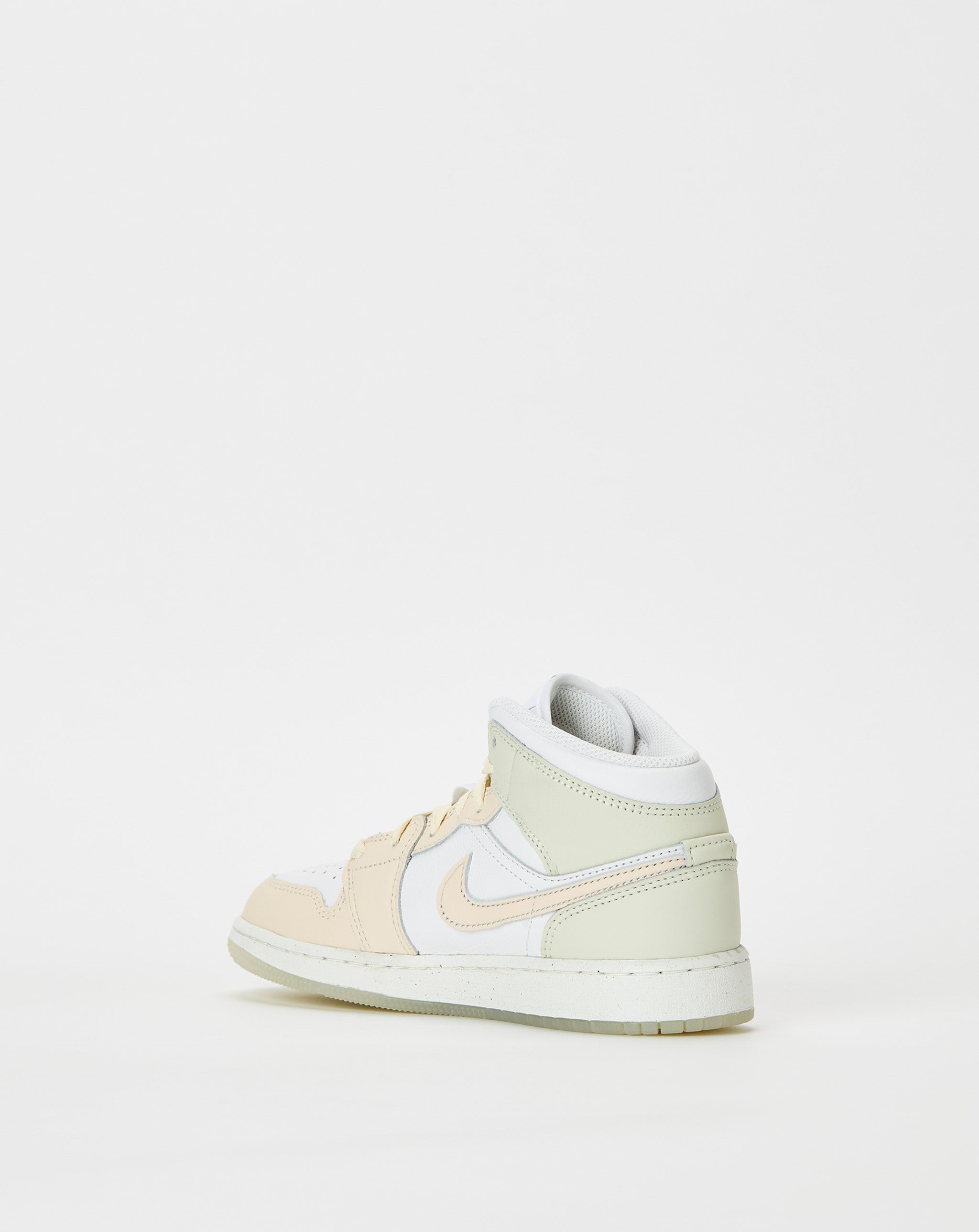 Air Jordan 1 Mid SE Kids' Basketball Shoes (GS) - Comfortable Sneakers for Boys & Girls - Perfect for School, Sports, and Casual Wear