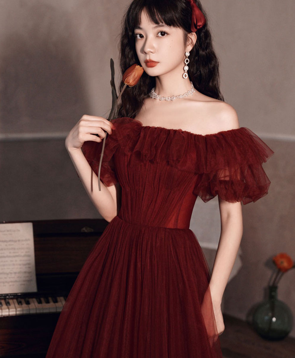 Elegant Burgundy Off Shoulder Tulle Long Prom Dress for Women - Perfect for Evening Gowns, Homecoming, Formal Dances & Special Occasions
