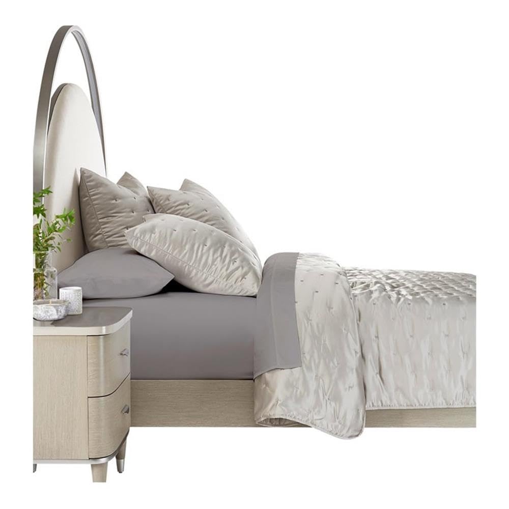 Michael Amini Messina 3-Piece Queen Quilt Set in Platinum - Luxury Bedding for Master Bedroom & Guest Room - Soft & Stylish Comforter Cover with Matching Shams
