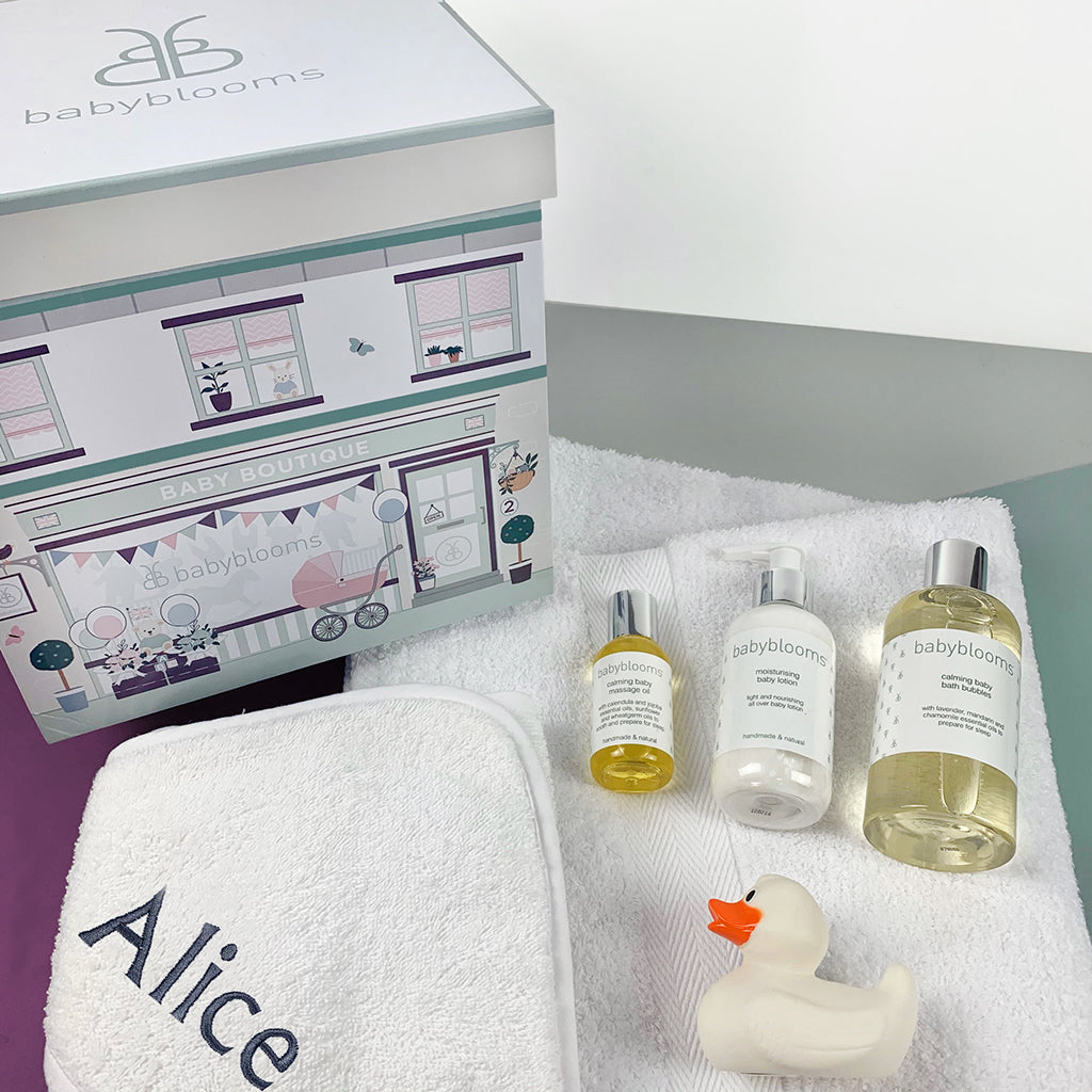 Personalized Baby Bathtime Gift Set - Soft White Cotton Bath Essentials for Newborns & Infants | Perfect Baby Shower, Birthday & New Parent Gift
