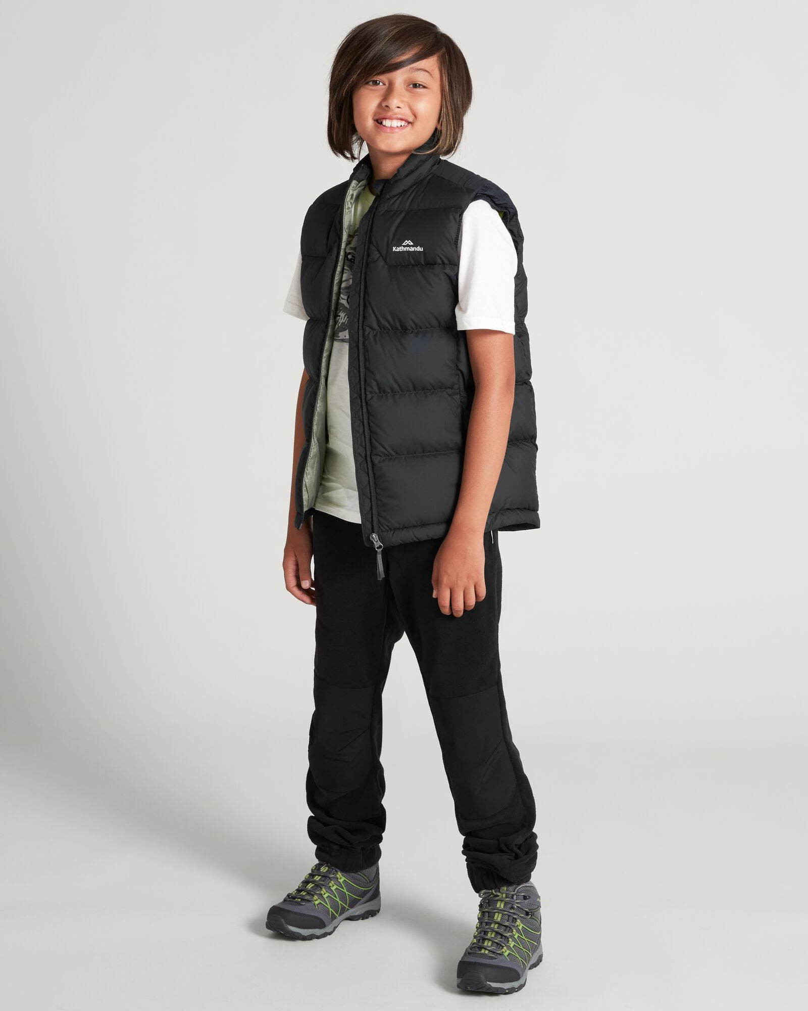 Boys' Epiq Down Vest - Lightweight Warm Winter Puffer Jacket for Kids - Black - Perfect for Outdoor Activities & Cold Weather
