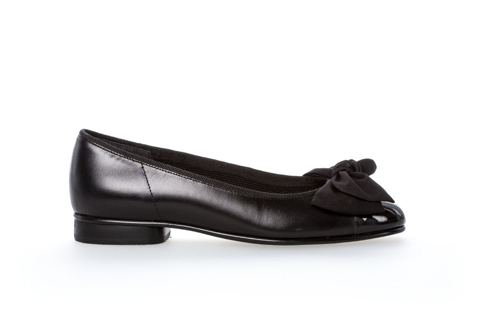 GABOR Women's Black Leather Ballet Flats with Bow - Amy Style Comfortable Slip-On Shoes for Work, Office & Casual Wear