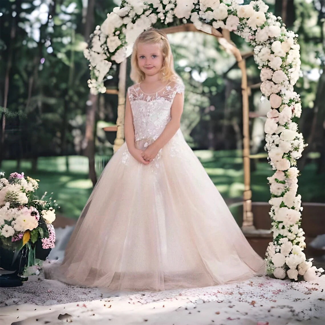 Elegant Floral Embroidered Flower Girl Dress with Long Train - Perfect for Weddings, First Communion, and Special Occasions