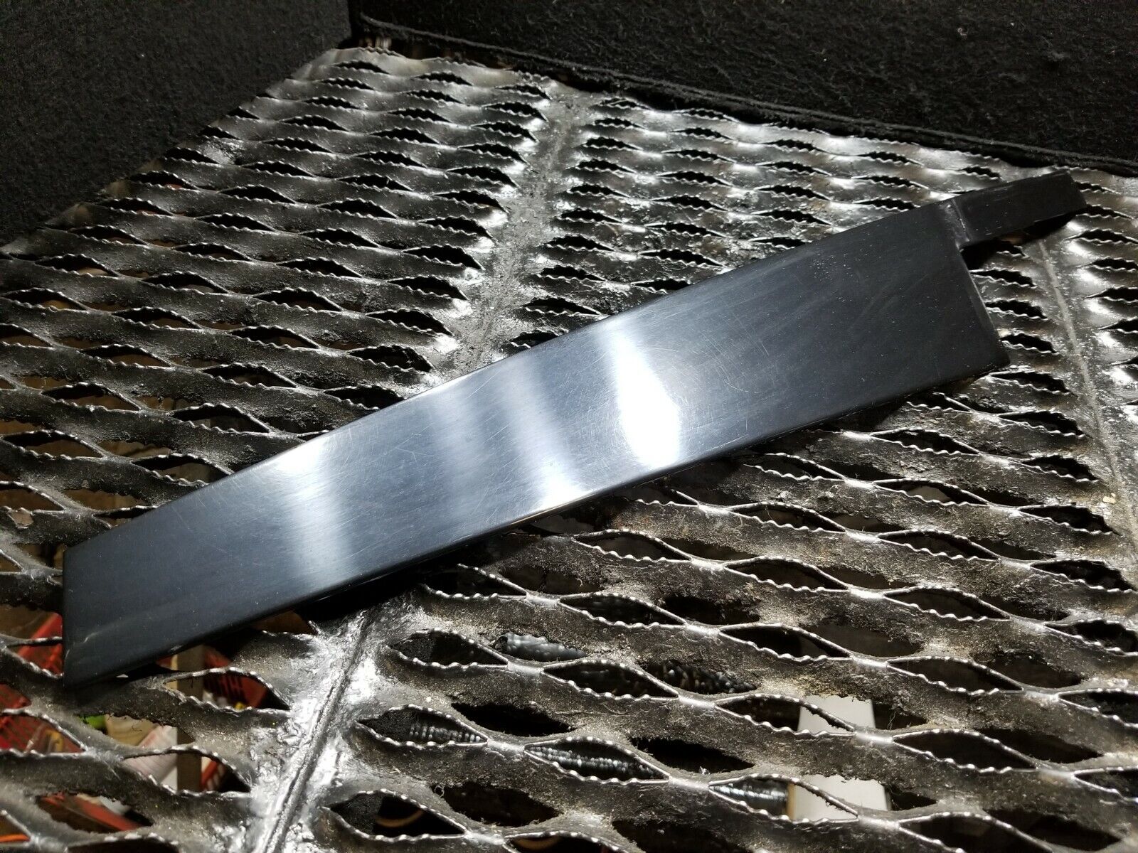 2004-2009 Jaguar XJ8 Front Right Passenger Door B Pillar Trim Molding - OEM Replacement Part - Perfect for Car Restoration & Interior Upgrade