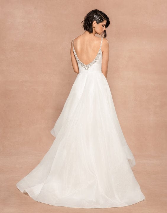 Hayley Paige Halsey Blush Wedding Dress Size 12 - Elegant Bridal Gown for Church Ceremony & Reception