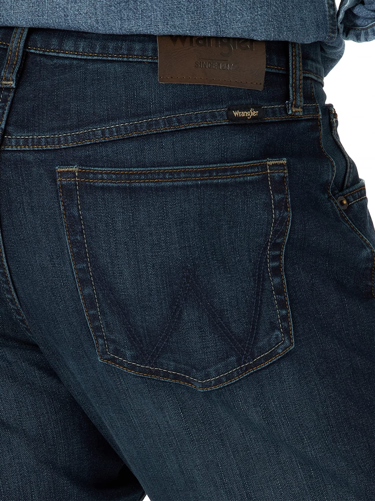 Wrangler Men's Free to Stretch Athletic Fit Jeans - Comfortable & Flexible Denim Pants for Work, Gym & Casual Wear