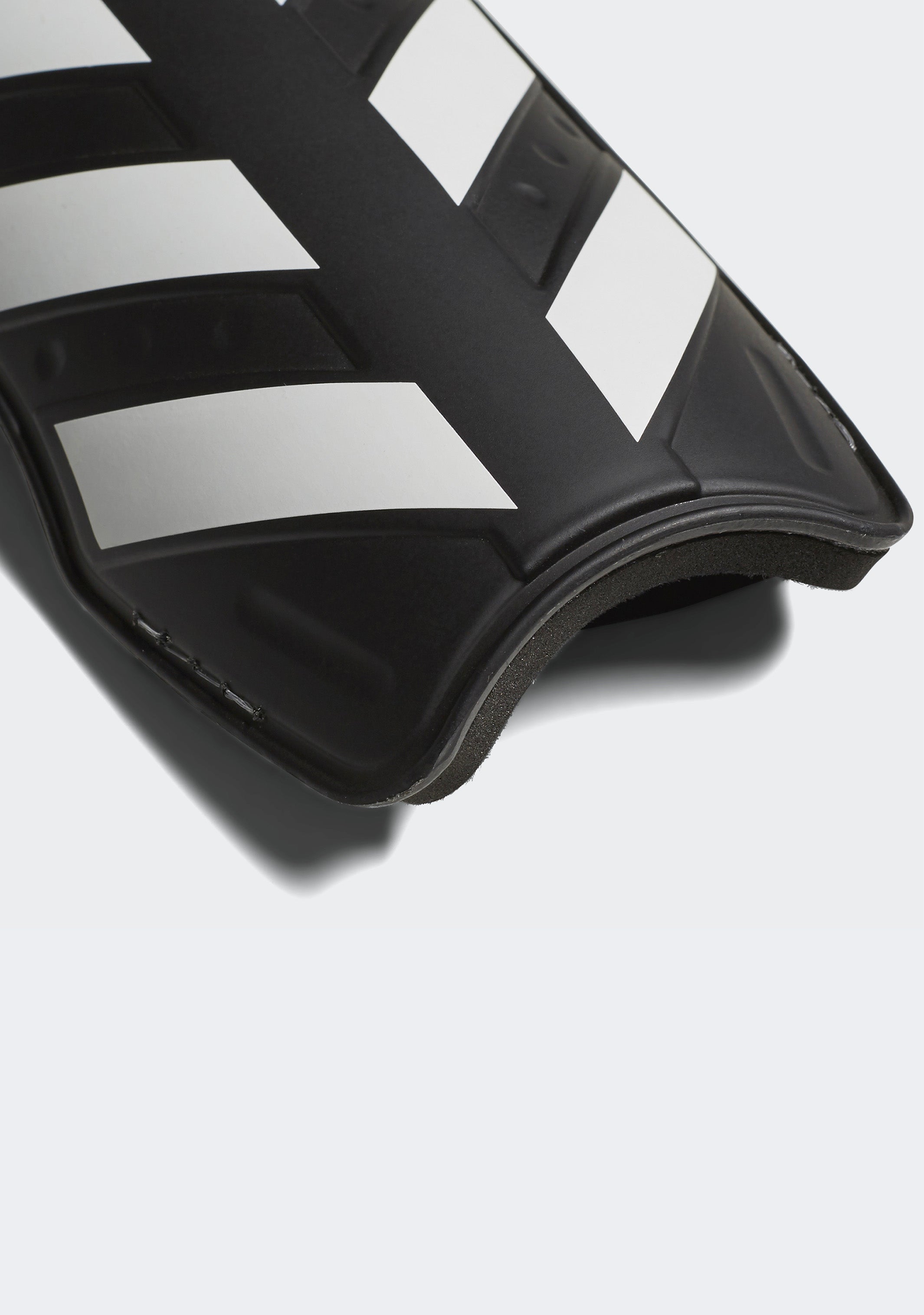 Adidas Everlite Soccer Shin Guards - Lightweight Protective Gear for Football Players - Perfect for Training & Matches