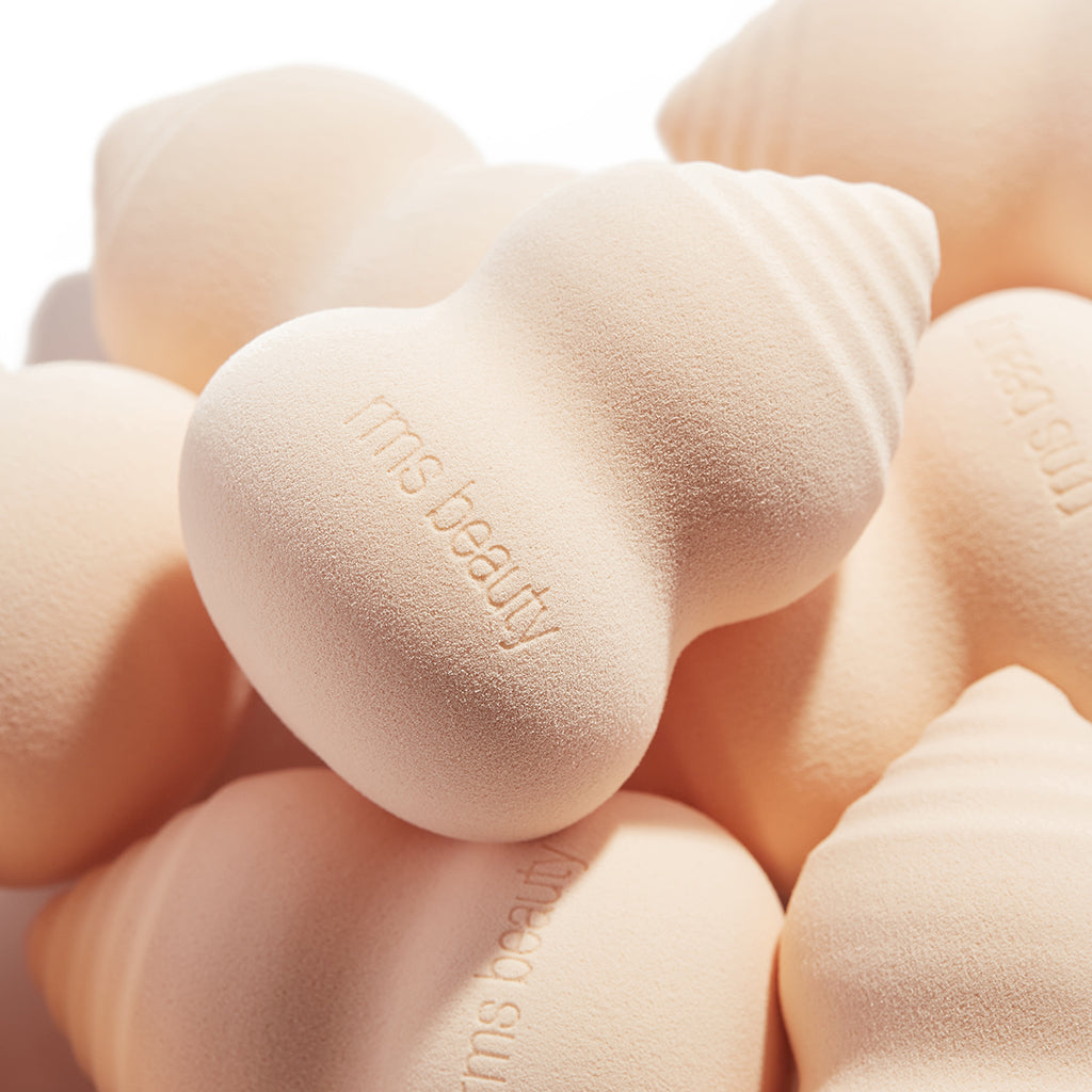 Premium Beauty Blender Sponge for Flawless Makeup Application - Soft & Durable Makeup Sponge for Foundation, Concealer & Powder - Perfect for Everyday Makeup, Professional Use & Travel