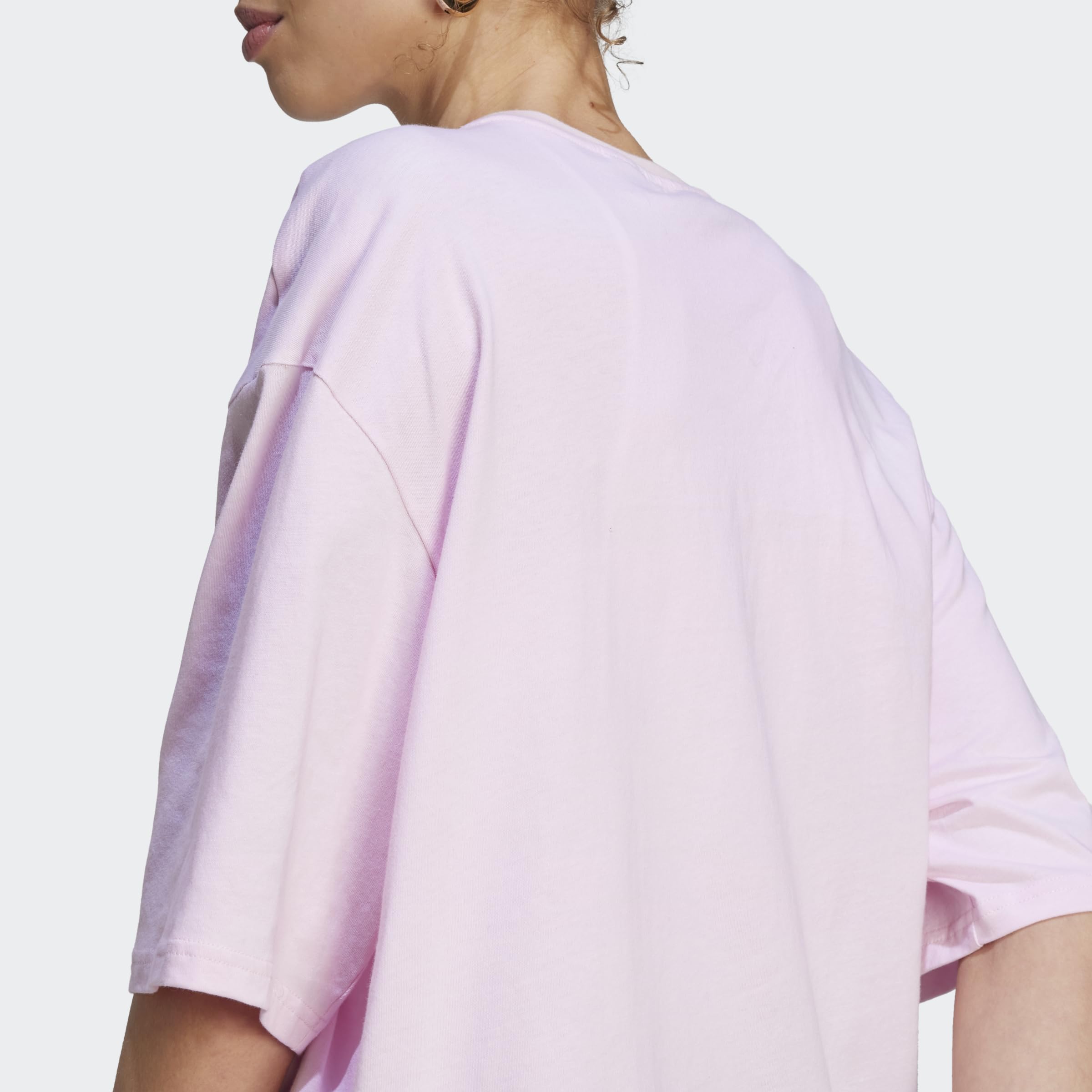 adidas Women's Essentials Big Logo Boyfriend T-Shirt | Comfortable Oversized Fit for Casual Wear, Gym & Street Style