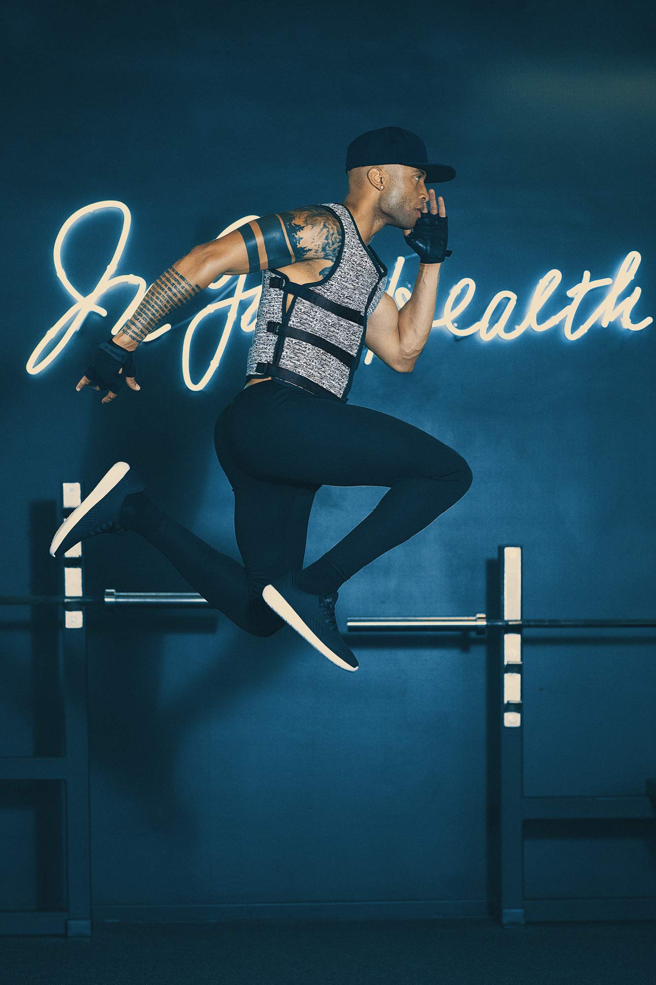 MiR Super Slim Air Flow Weighted Vest 4-32lbs - Adjustable Workout Vest for Men & Women with Solid Iron Weights | Machine Washable | Perfect for Running, Strength Training & CrossFit
