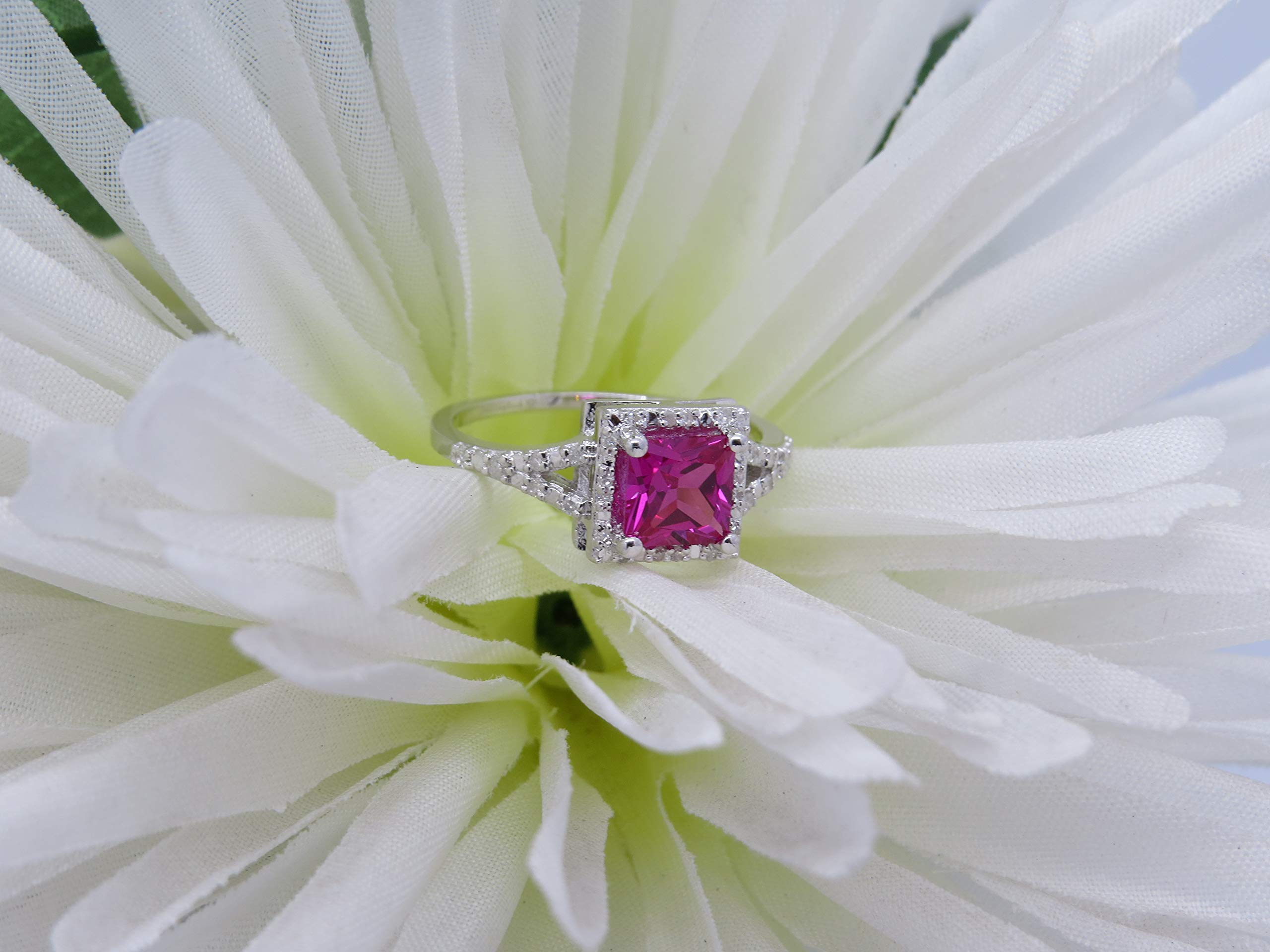 Dazzlingrock 6mm Princess Cut Lab-Created Gemstone & Round White Diamond Engagement Ring for Women - Sterling Silver - Perfect for Proposals, Anniversaries & Special Occasions