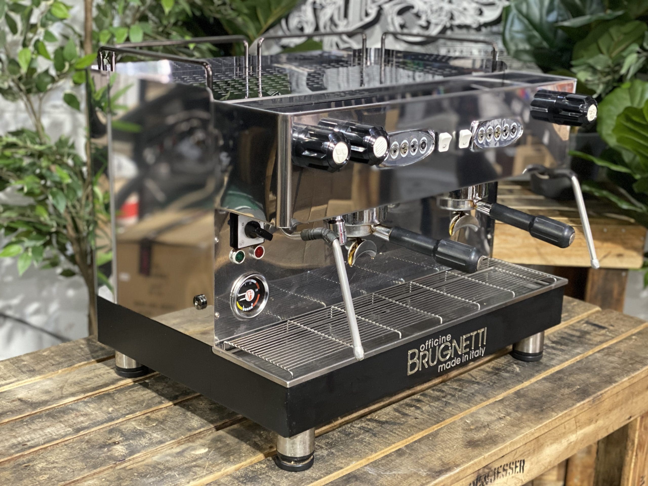 Brugnetti Gamma 2 Group Commercial Espresso Machine - Stainless Steel Professional Coffee Maker for Cafes, Restaurants & Coffee Shops | Perfect for High-Volume Brewing & Barista Use
