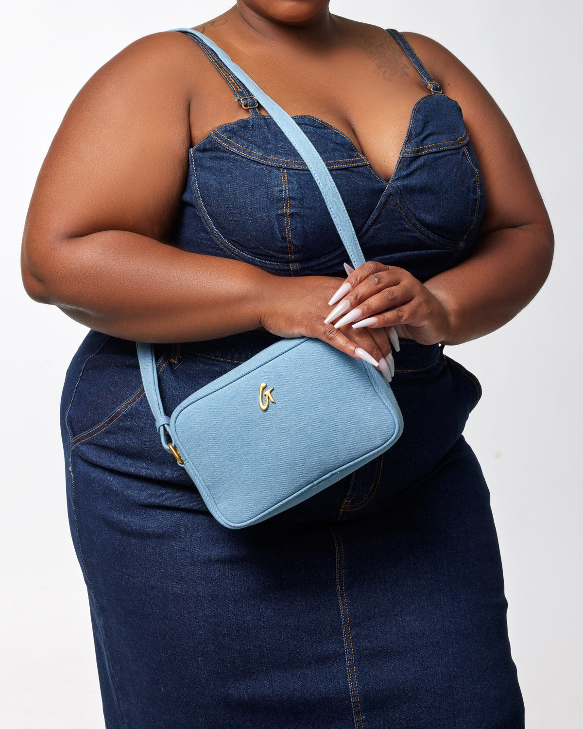 Vintage Denim Camera Bag with Gold Accents - Stylish & Durable for Travel, Photography & Everyday Use