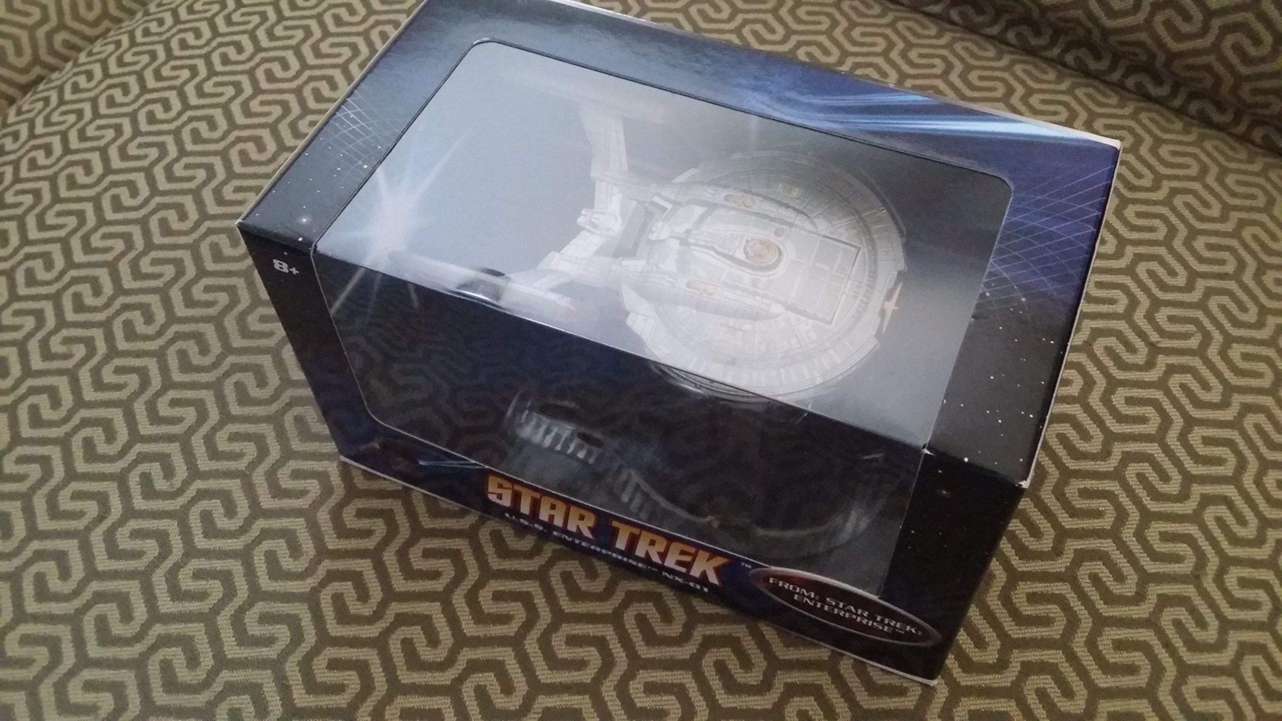 Hot Wheels STAR TREK USS ENTERPRISE NX-01 Die-Cast Model - Collectible Spaceship Toy for Fans & Display - Perfect for Sci-Fi Collections & Star Trek Memorabilia
