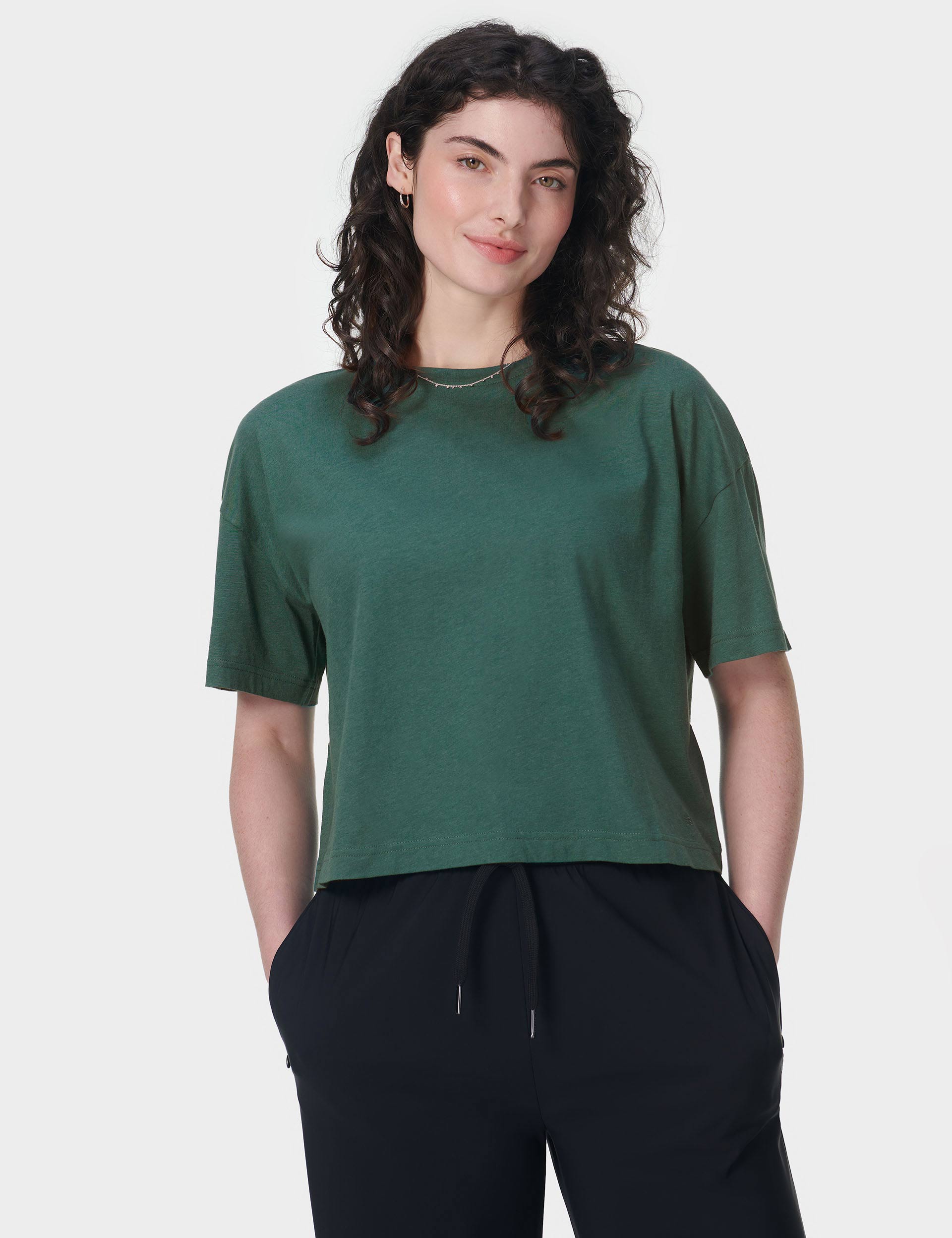 Essential Short Sleeve Crop T-Shirt for Women - Glade Green - Comfortable Casual Summer Top for Outfits, Streetwear & Beach Vacation